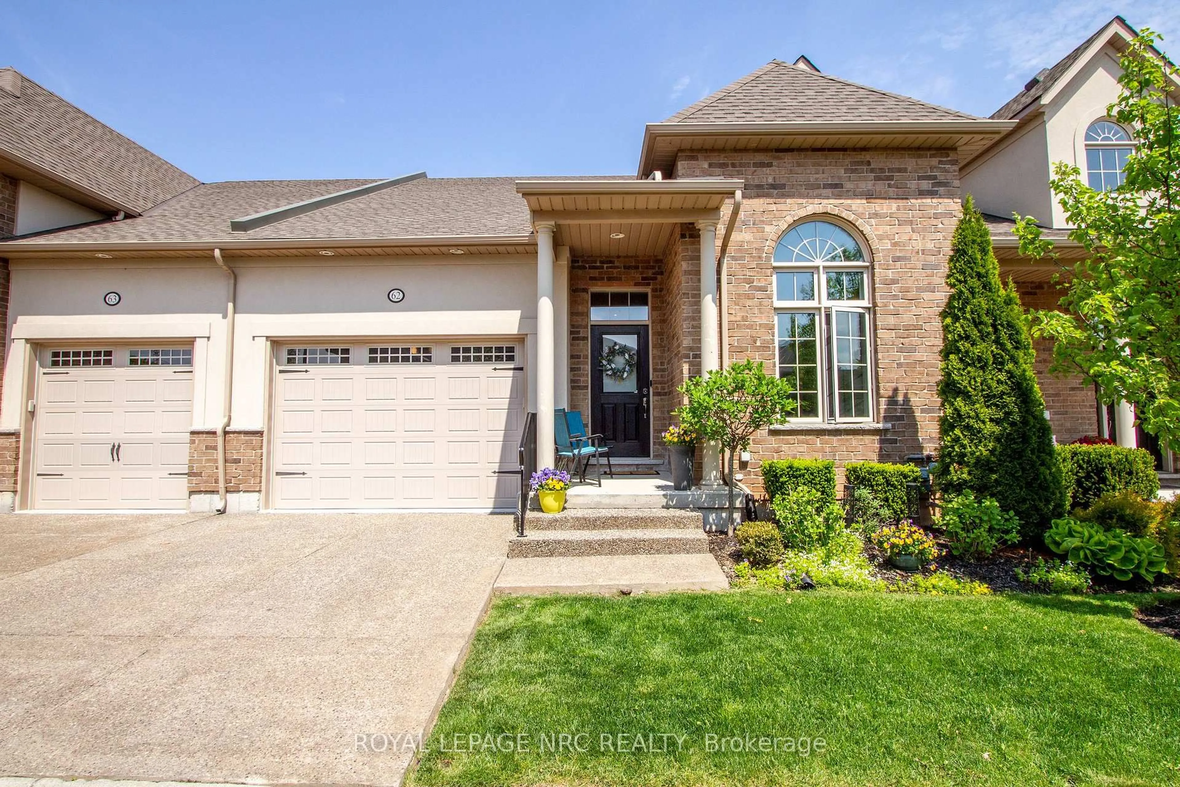 Home with brick exterior material, street for 3232 Montrose Rd #62, Niagara Falls Ontario L2H 0E8
