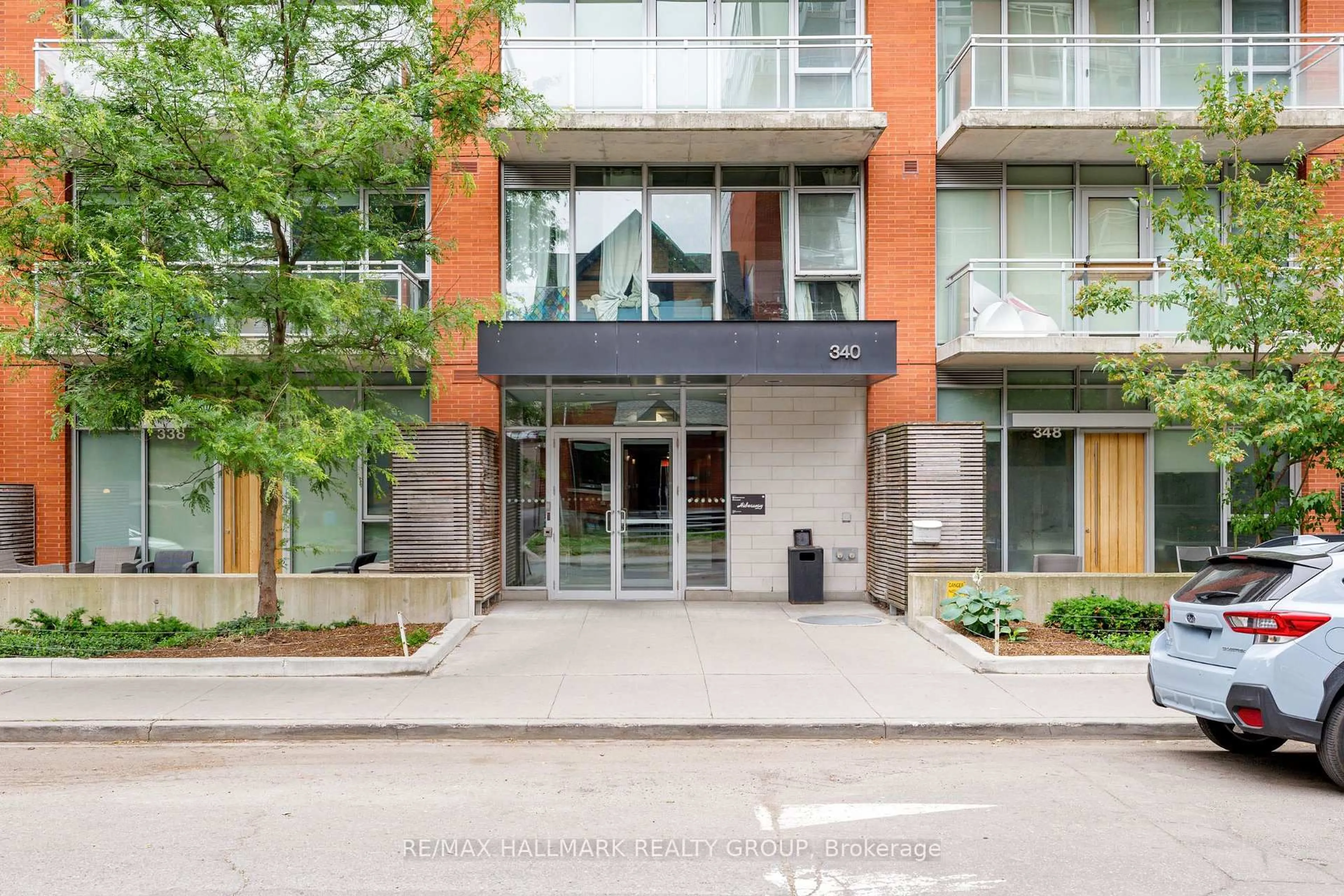 Unknown for 340 Mcleod St #933, Ottawa Ontario K2P 1A4