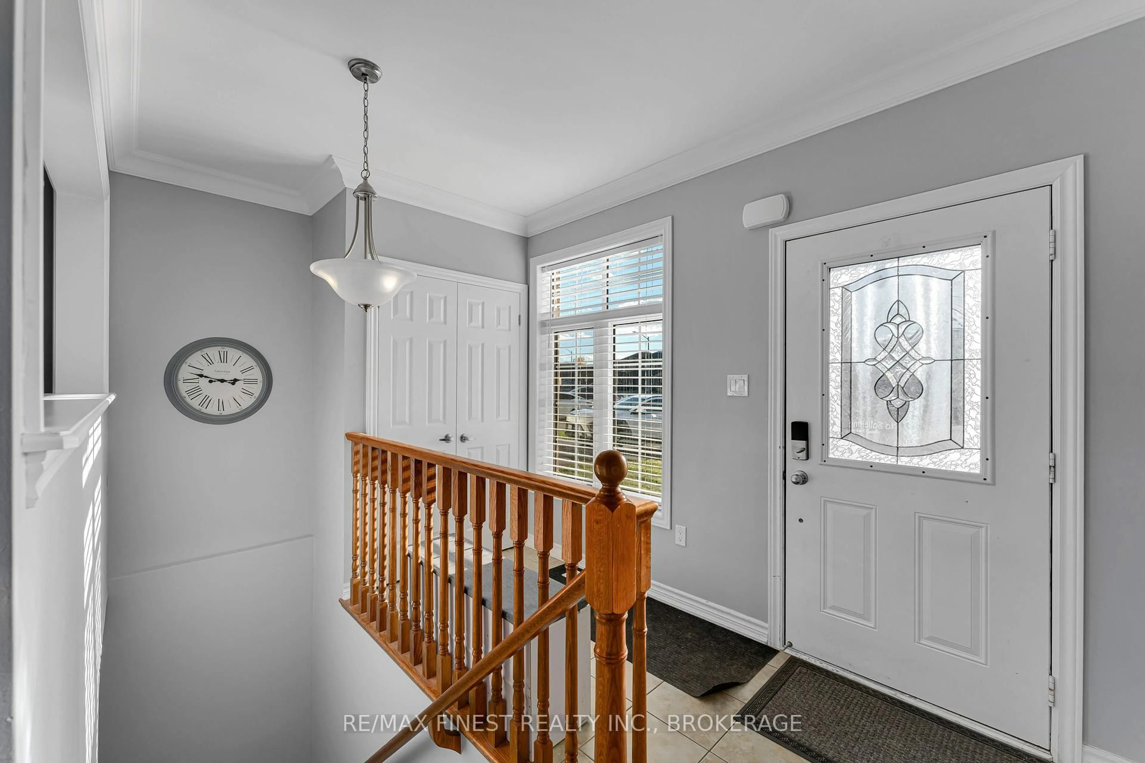 Indoor entryway for 85 Kanvers Way, Greater Napanee Ontario K7R 3P9