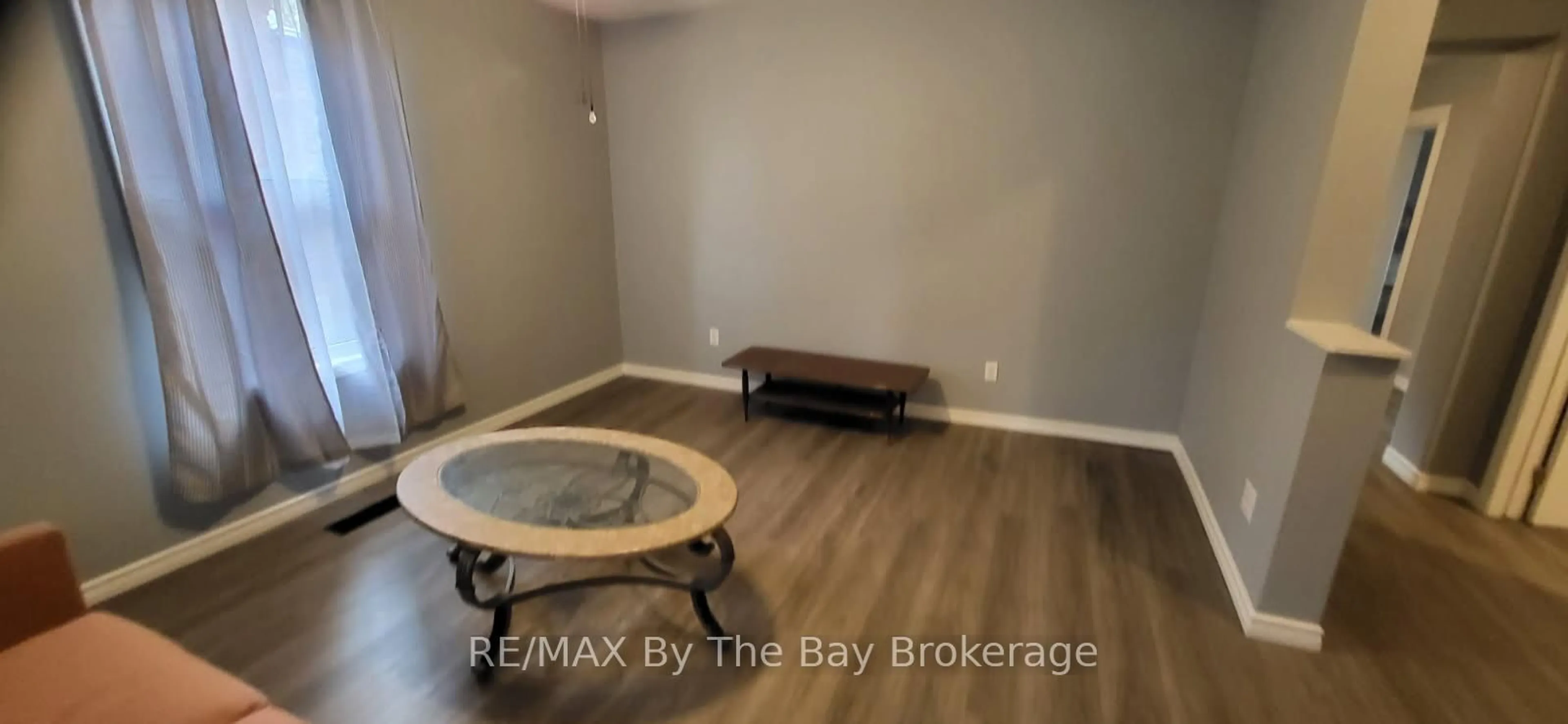 A pic of a room for 1082 2ND Ave, Owen Sound Ontario N4K 4N1