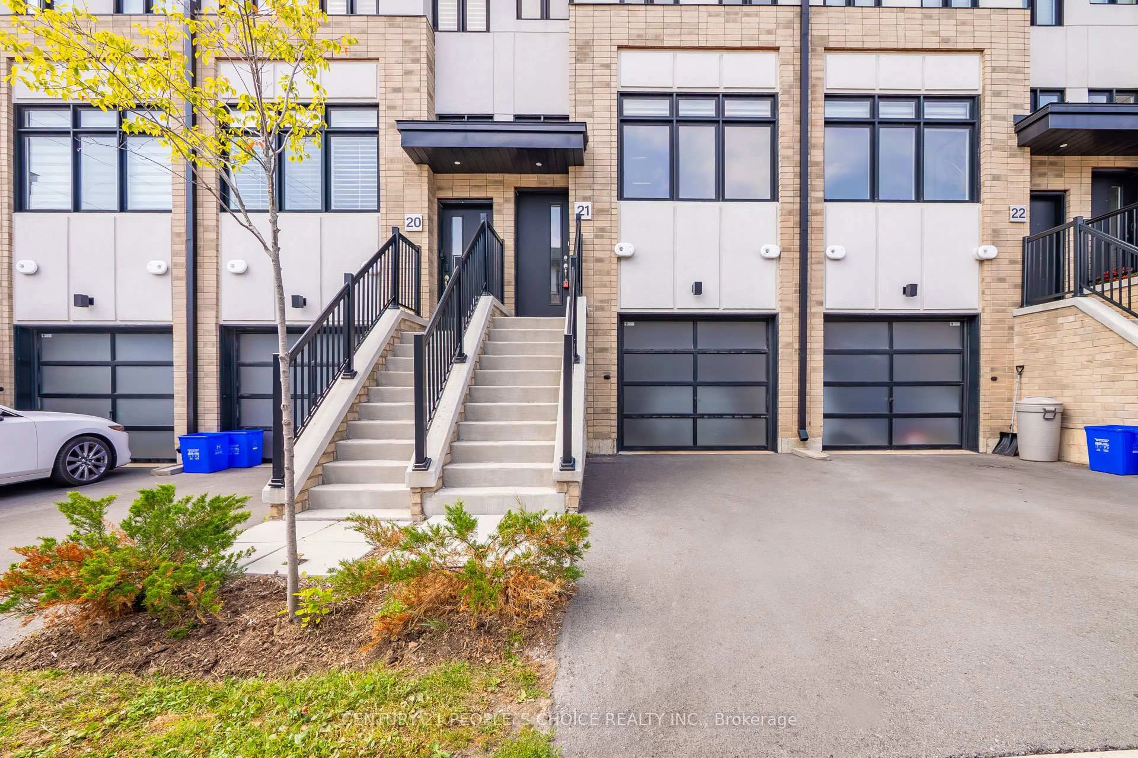 Home with brick exterior material, street for 527 Shaver Rd #21, Hamilton Ontario L9G 0J1