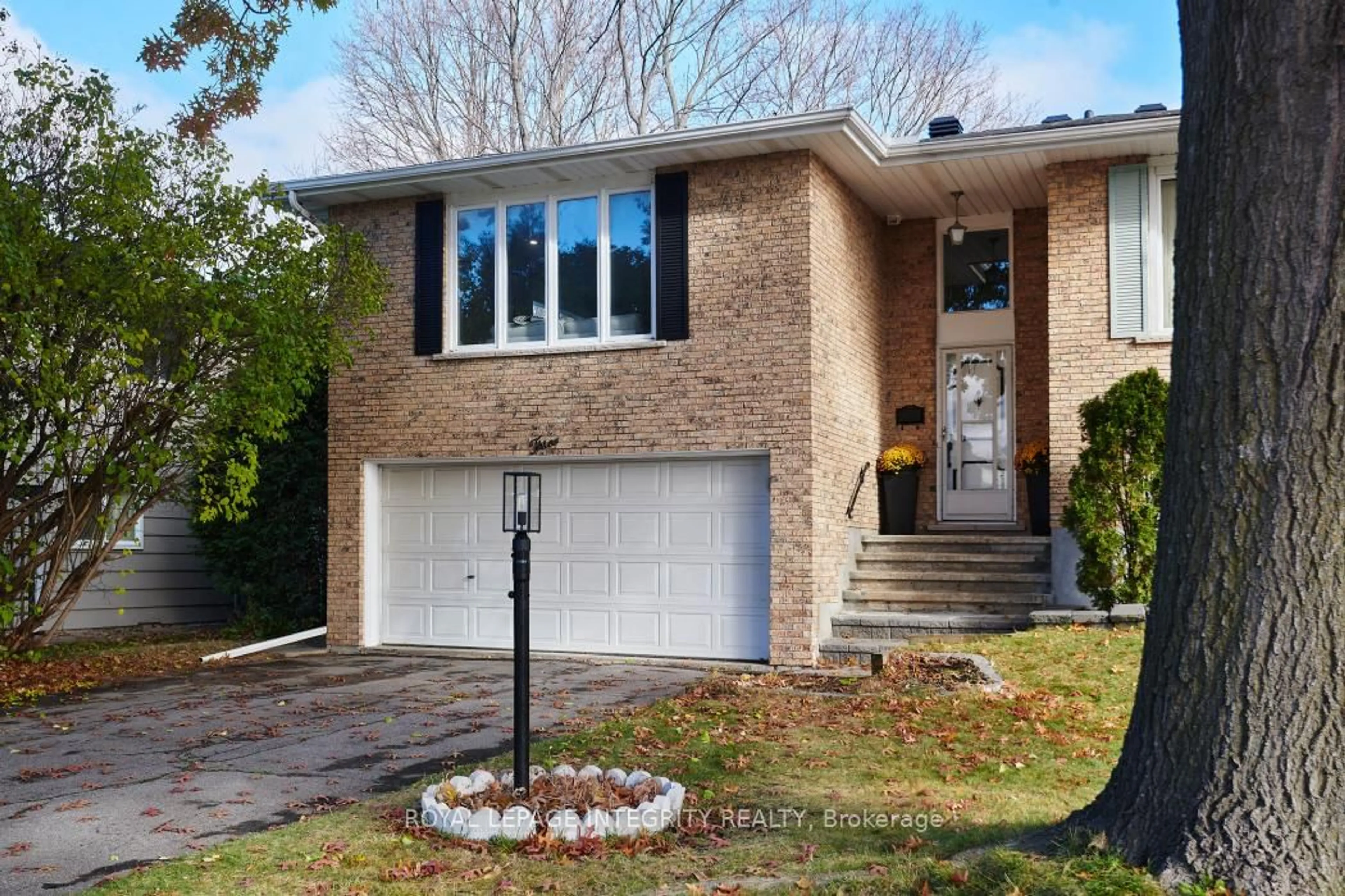 Home with brick exterior material, street for 3 Ashwick Crt, Ottawa Ontario K2G 3S4
