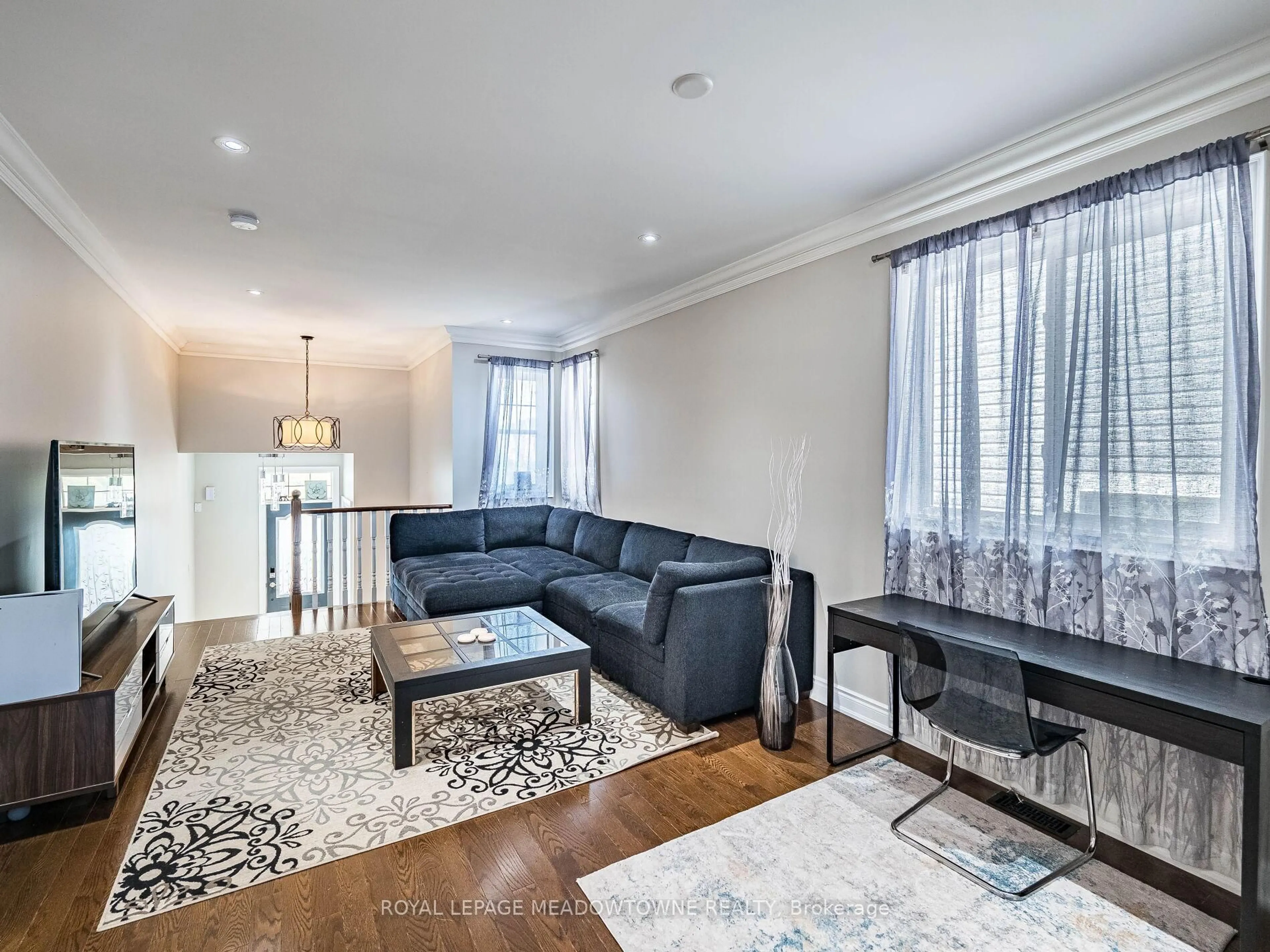 Living room with furniture, unknown for 543 Wansbrough Way, Shelburne Ontario L9V 2S6