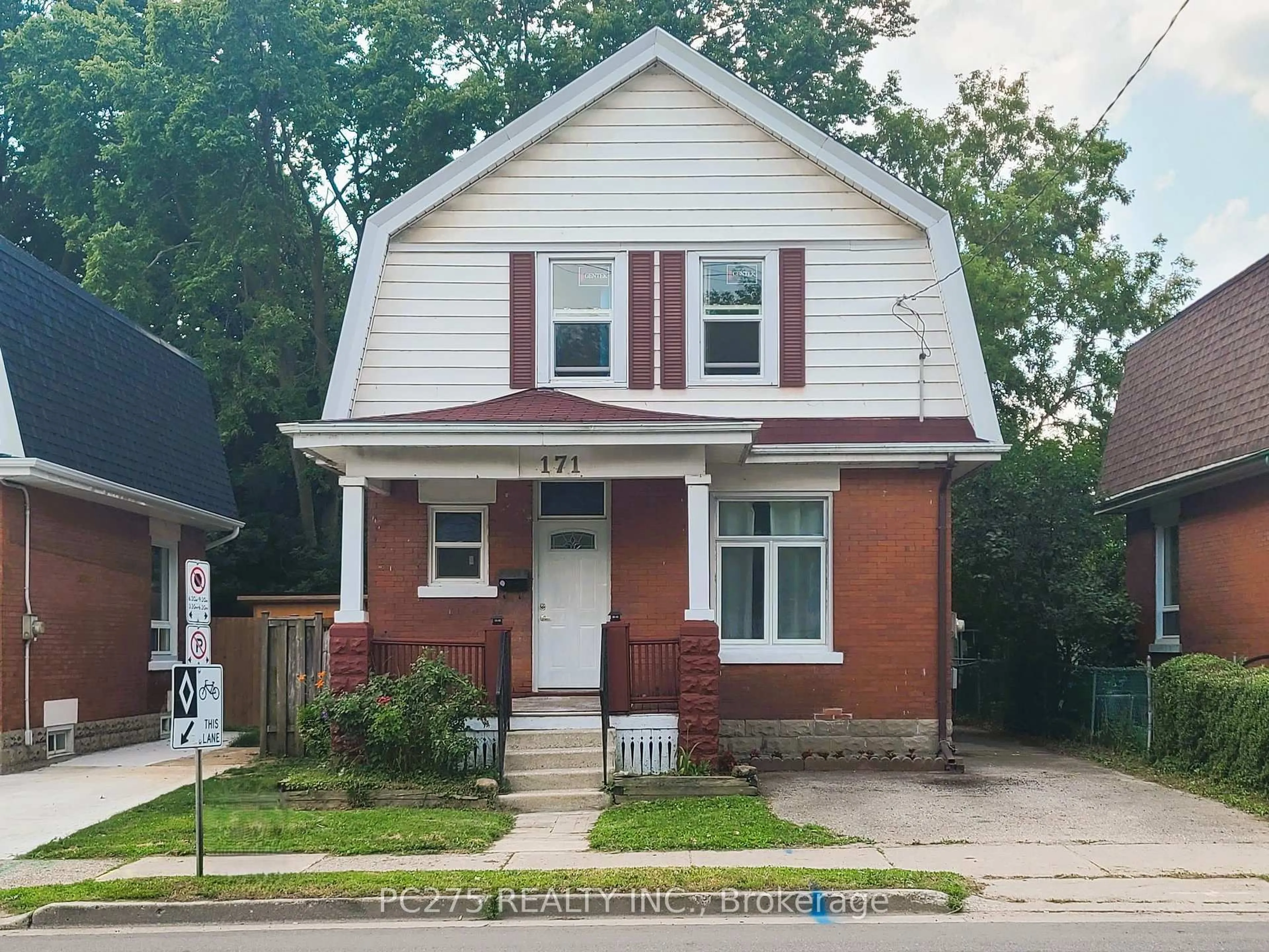 Home with brick exterior material, street for 171 Egerton St, London East Ontario N5Z 2G5