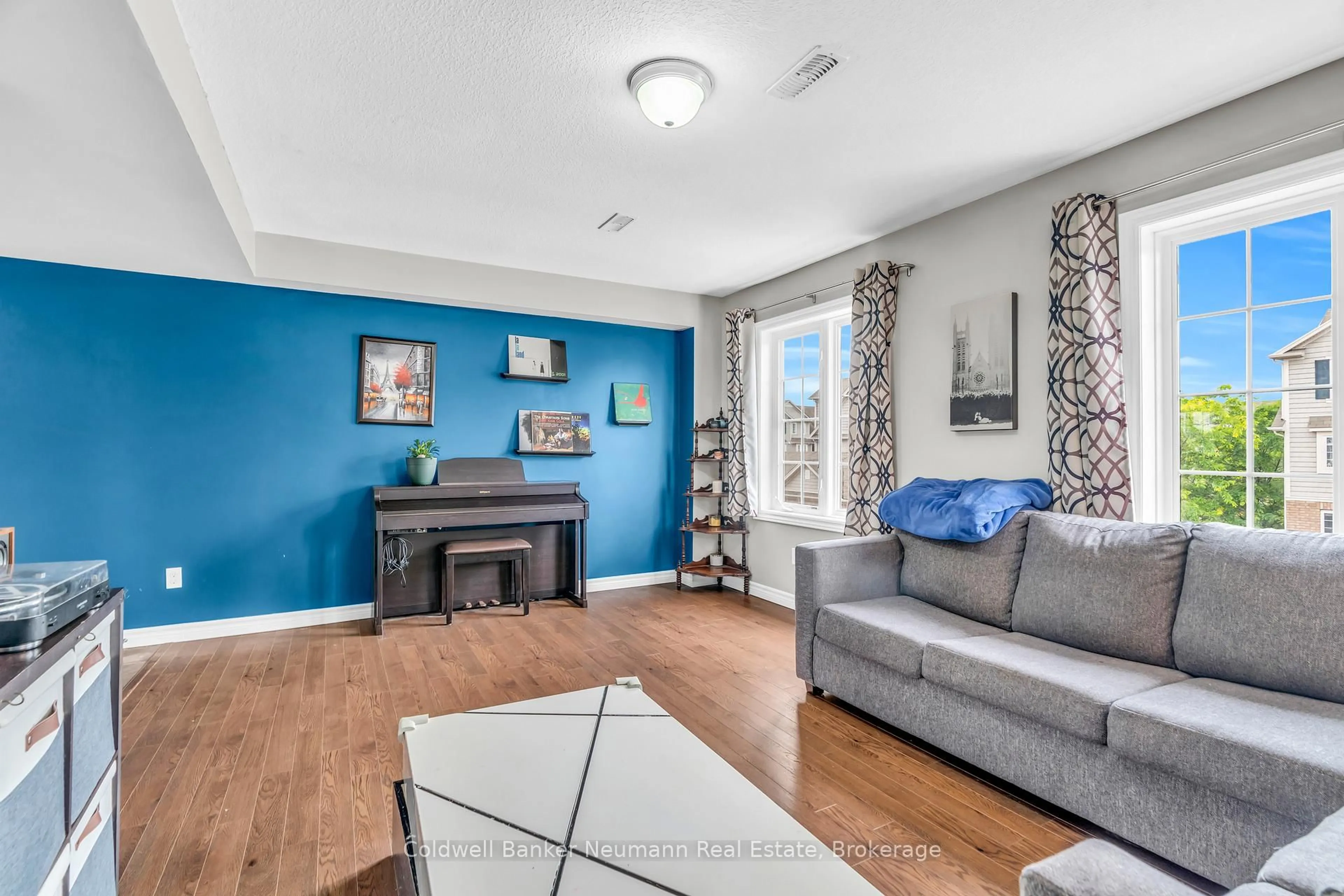 Living room with furniture, unknown for 644 Woodlawn Rd #A, Guelph Ontario N1E 0K4