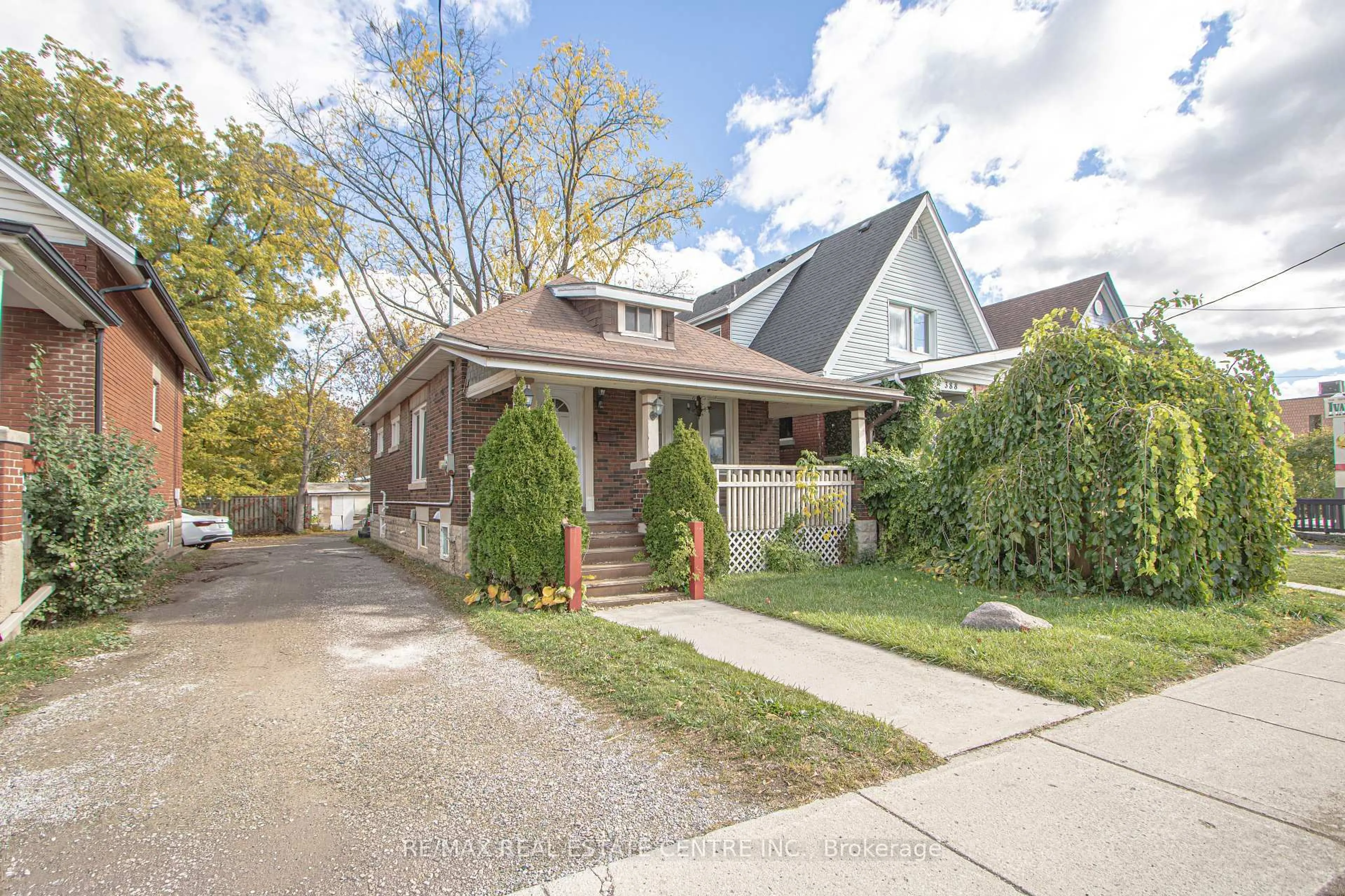 Home with brick exterior material, street for 386 Wharncliffe Rd, London South Ontario N6J 2M1