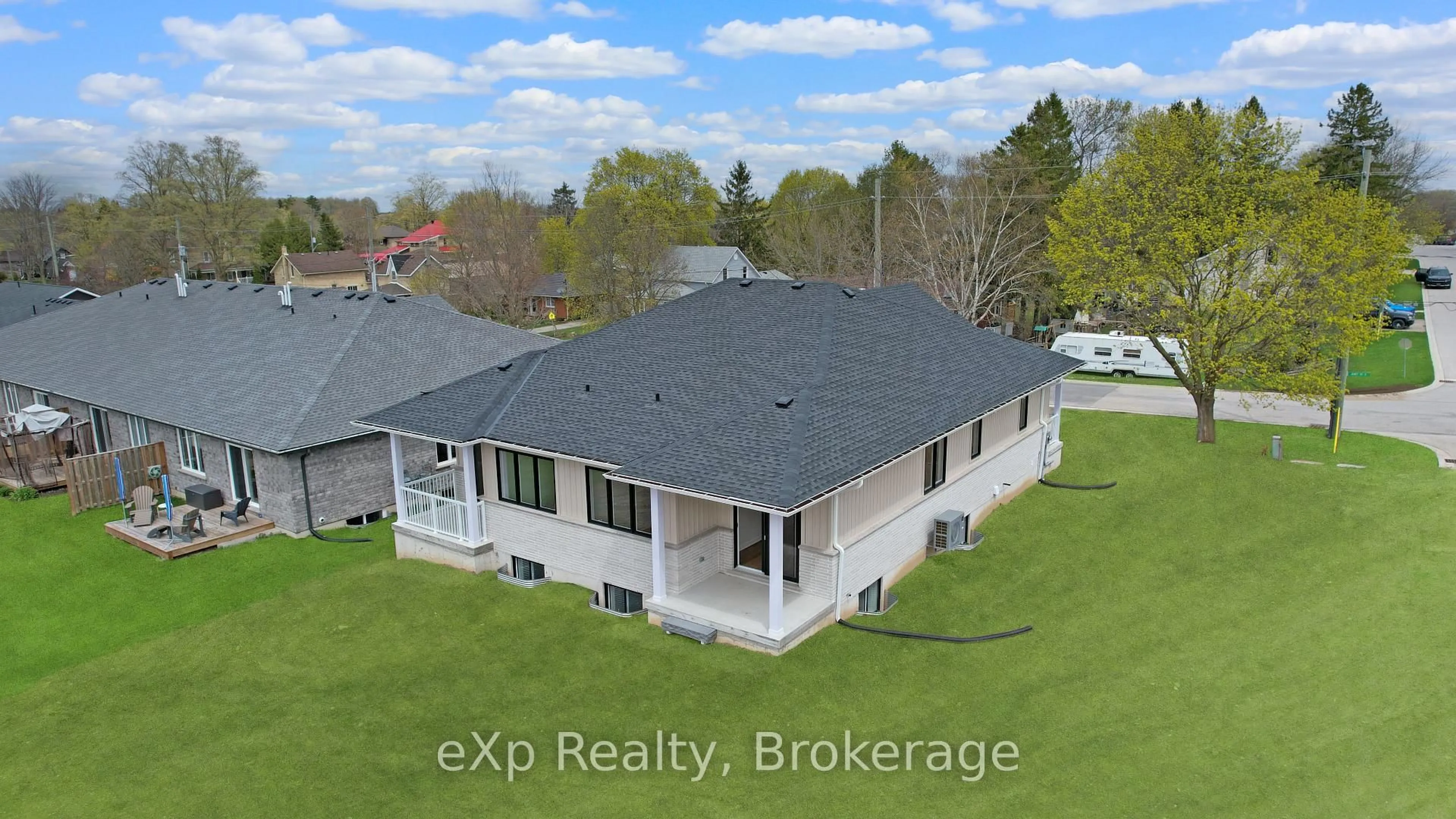 A pic from outside/outdoor area/front of a property/back of a property/a pic from drone, building for 12 Janet St, South Bruce Ontario N0G 2S0