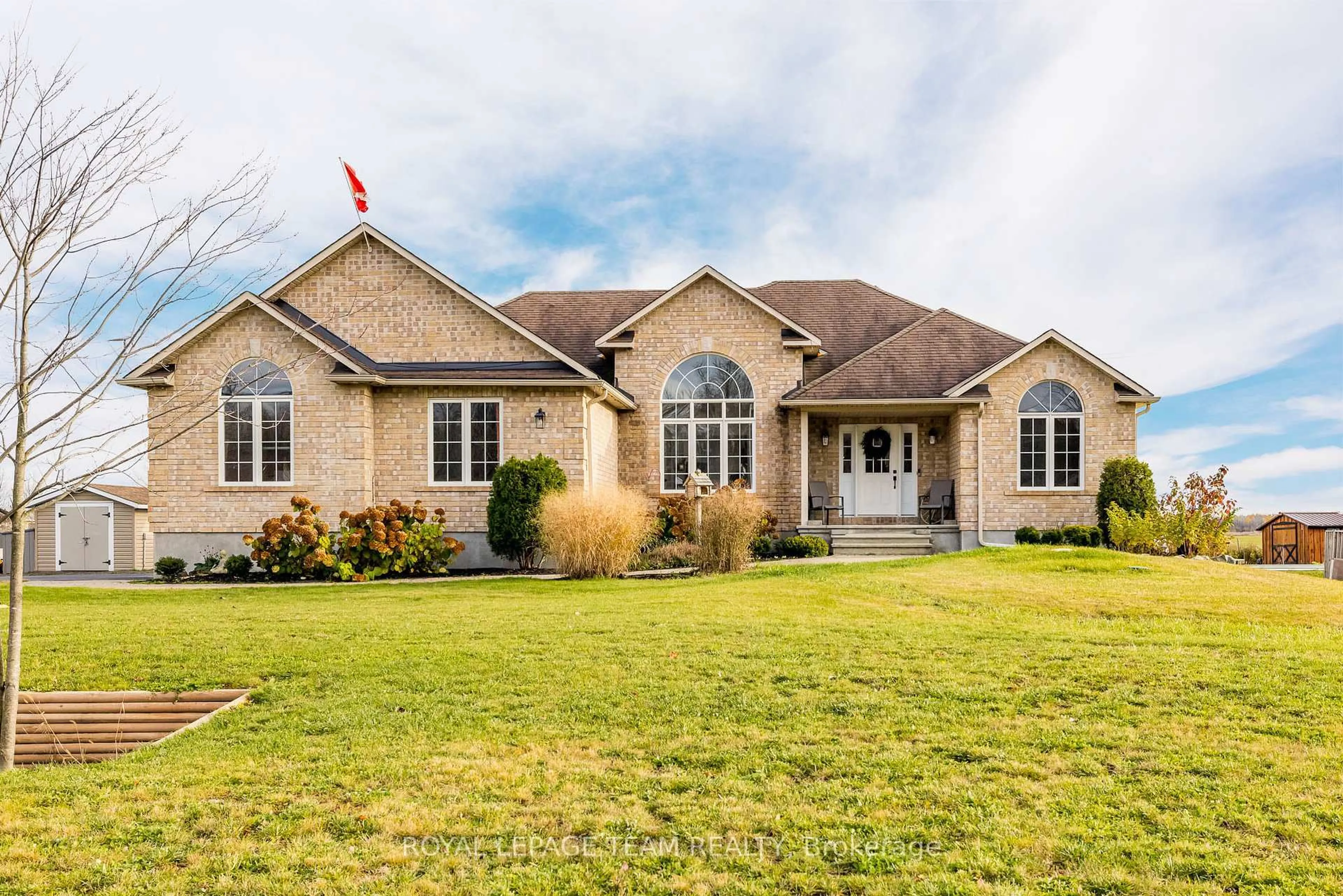 Home with brick exterior material, building for 5910 Wood Duck Dr, Osgoode Ontario K0A 2W0