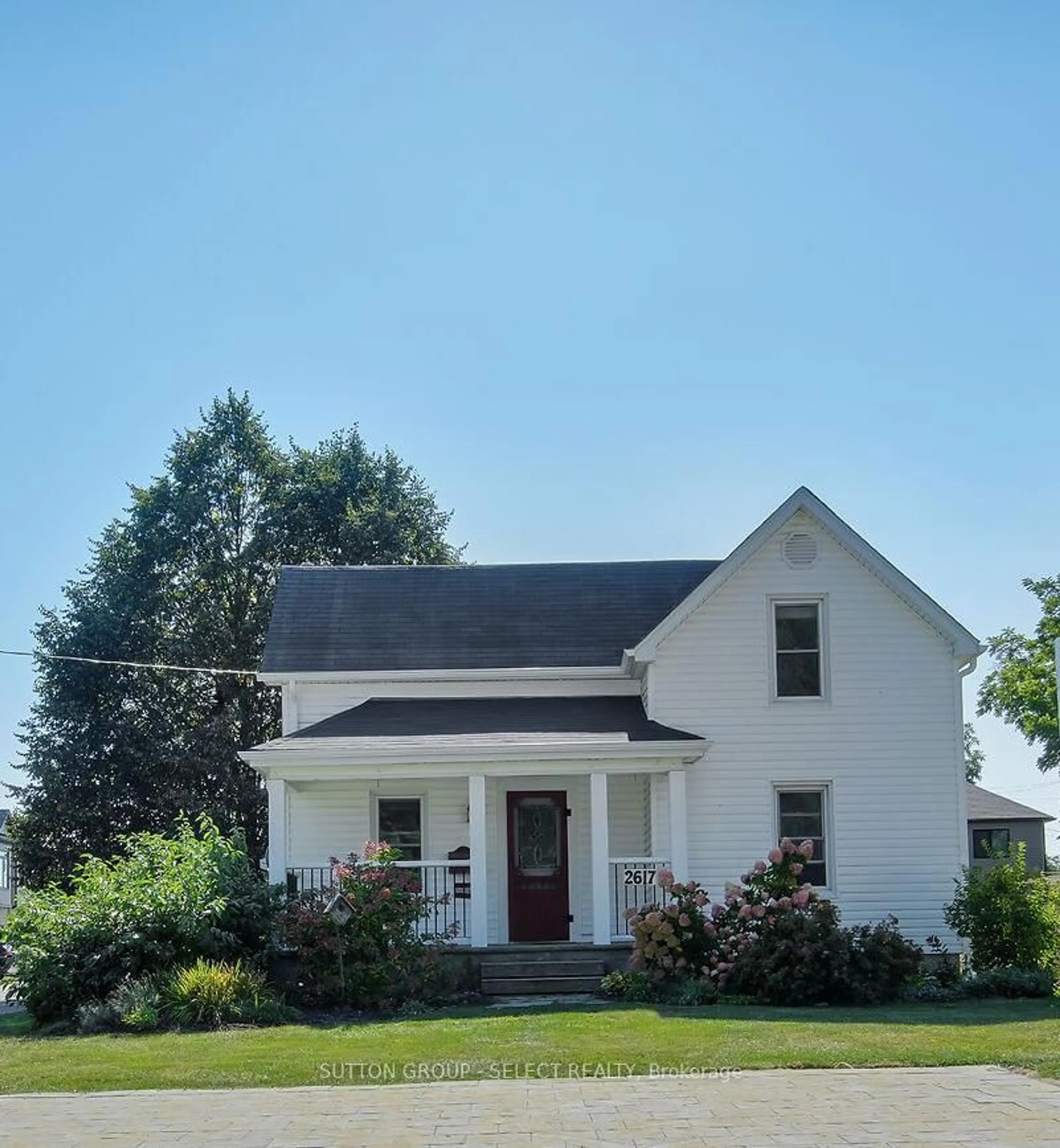 Unknown for 2617 QUEENS St, Strathroy-Caradoc Ontario N0L 1W0