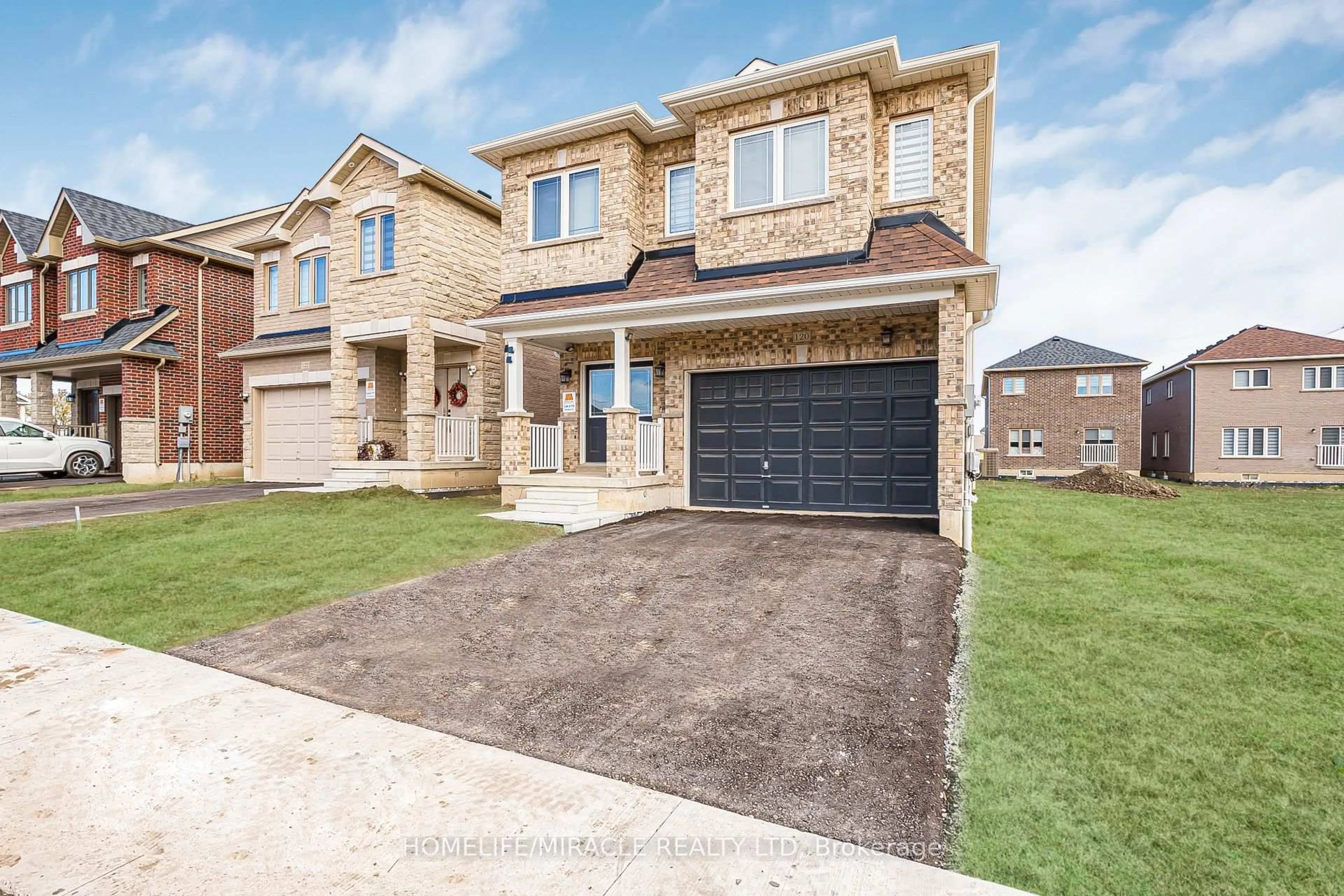 Home with brick exterior material, street for 120 Baker St, Thorold Ontario L2V 5G7