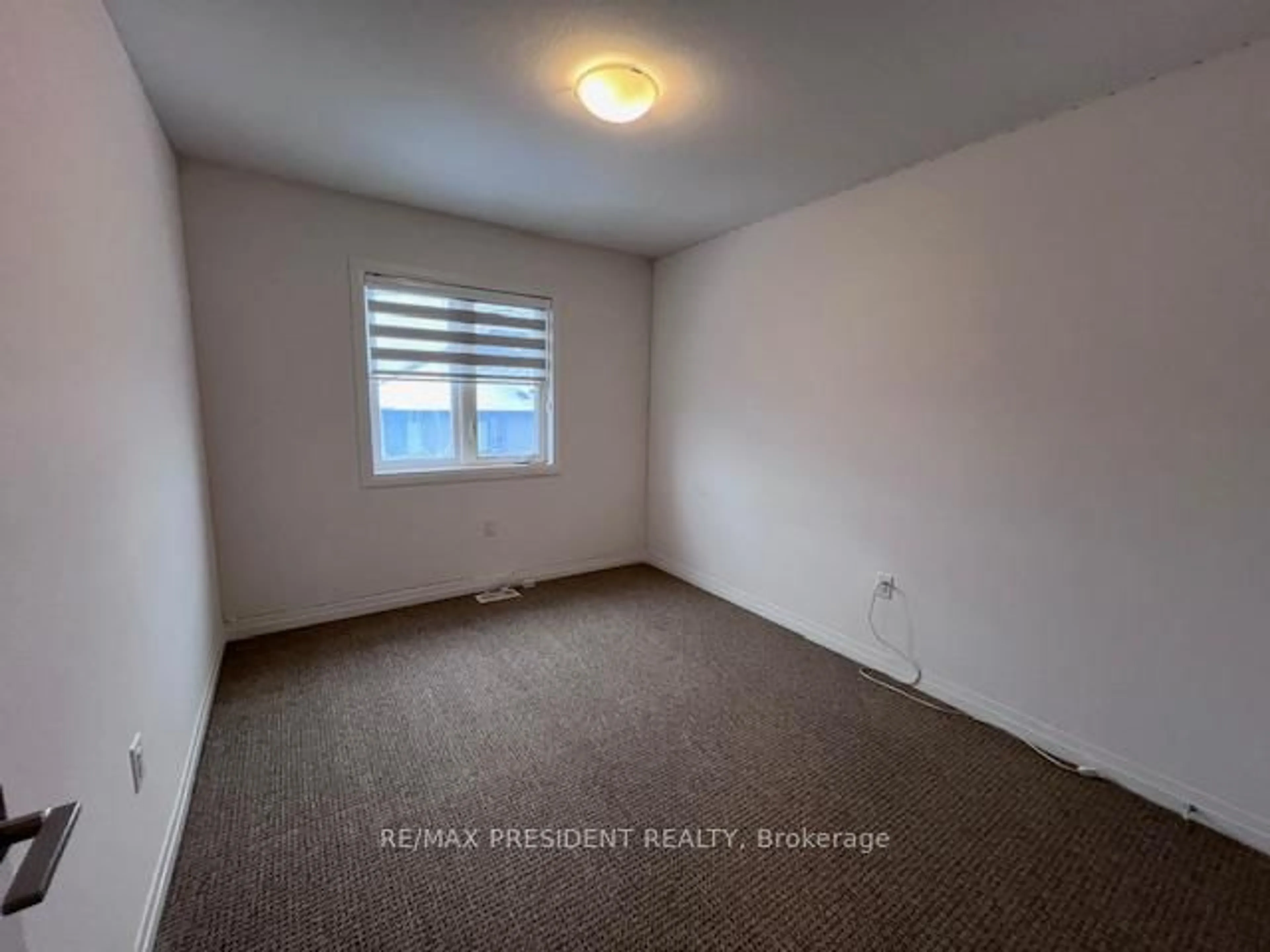 A pic of a room for 25 Greenwich Ave, Hamilton Ontario L8J 0L5