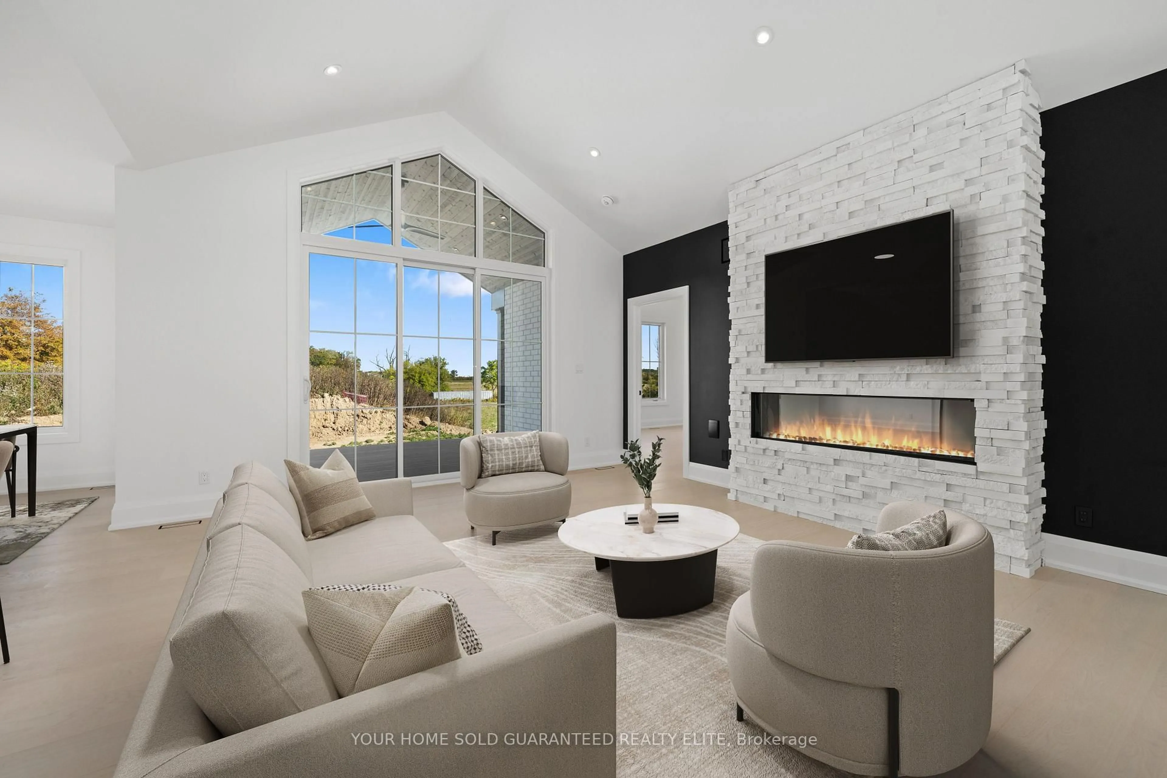 Living room with furniture, ceramic/tile floor for 4149 Bucknall Lane, Lincoln Ontario L0R 1G0