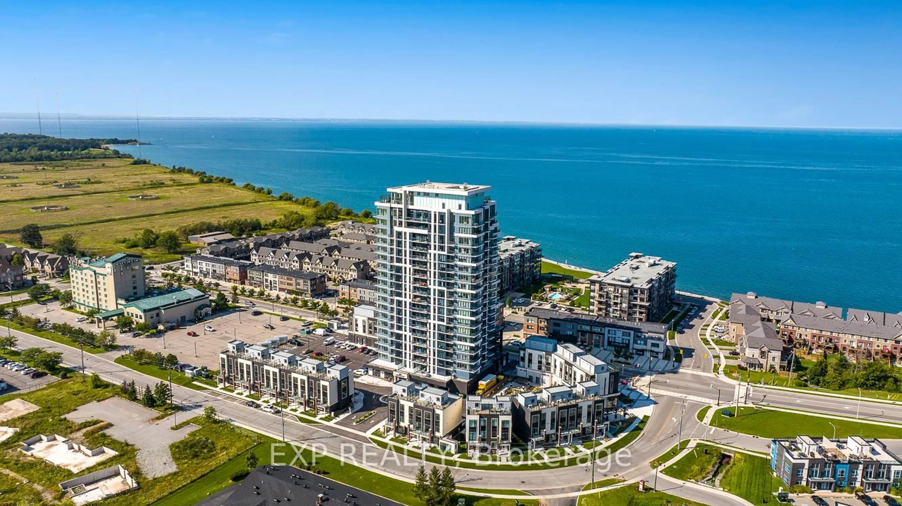 A pic from outside/outdoor area/front of a property/back of a property/a pic from drone, water/lake/river/ocean view for 385 Winston Rd #1802, Grimsby Ontario L3M 4E8