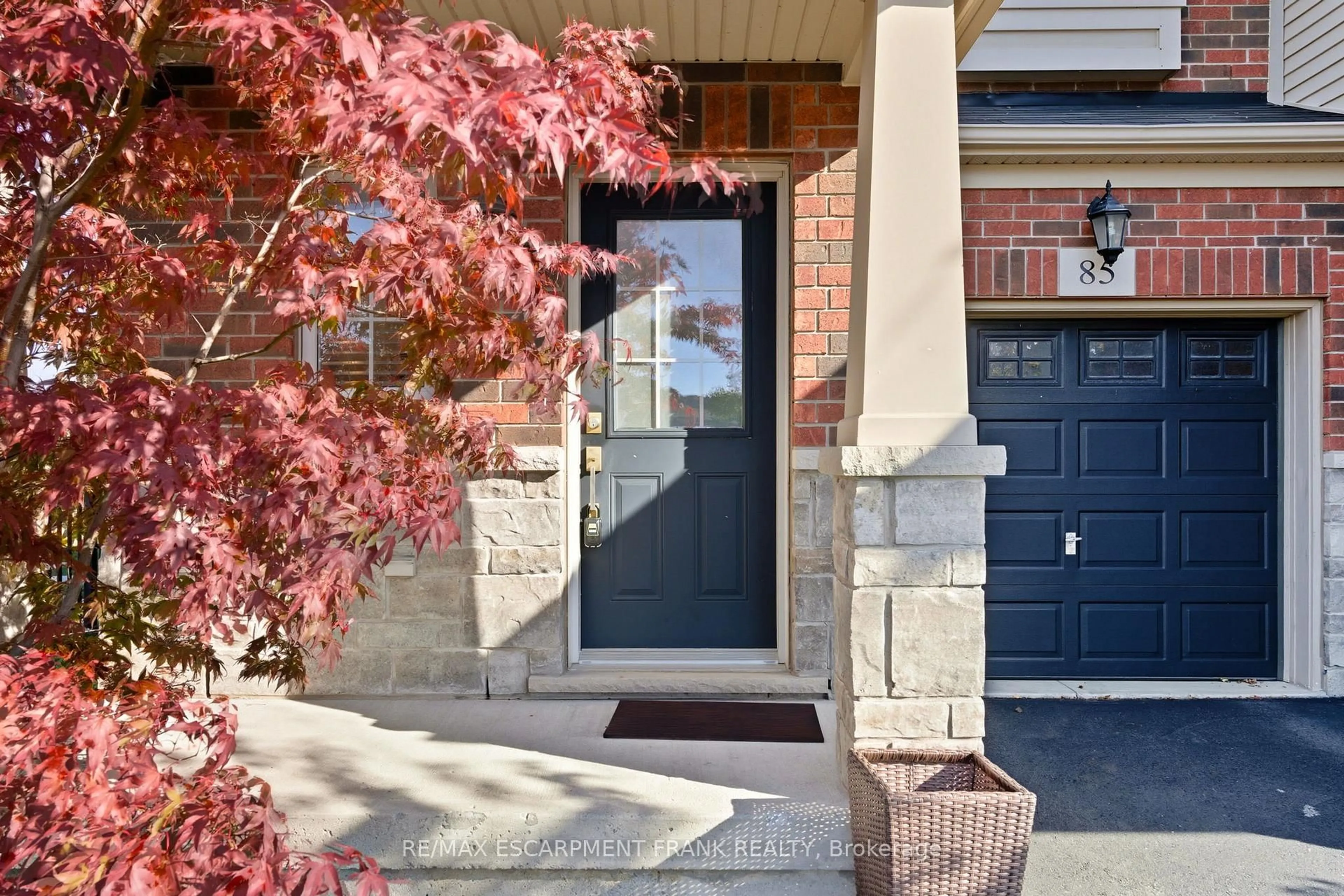 Home with brick exterior material, street for 541 Winston Rd #85, Grimsby Ontario L3M 0C5