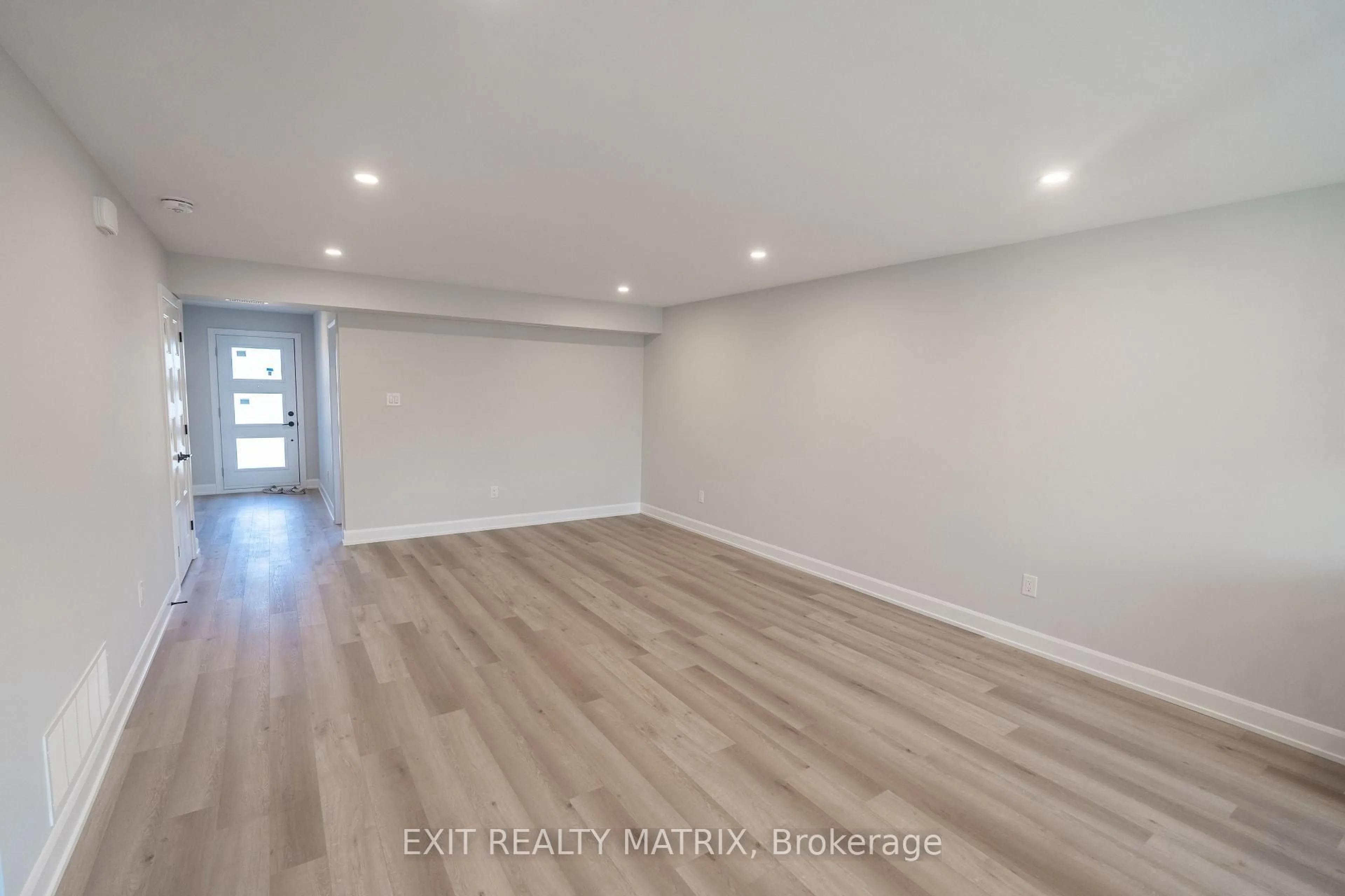 A pic of a room for 784-786 Walton St, Cornwall Ontario K6H 0J2