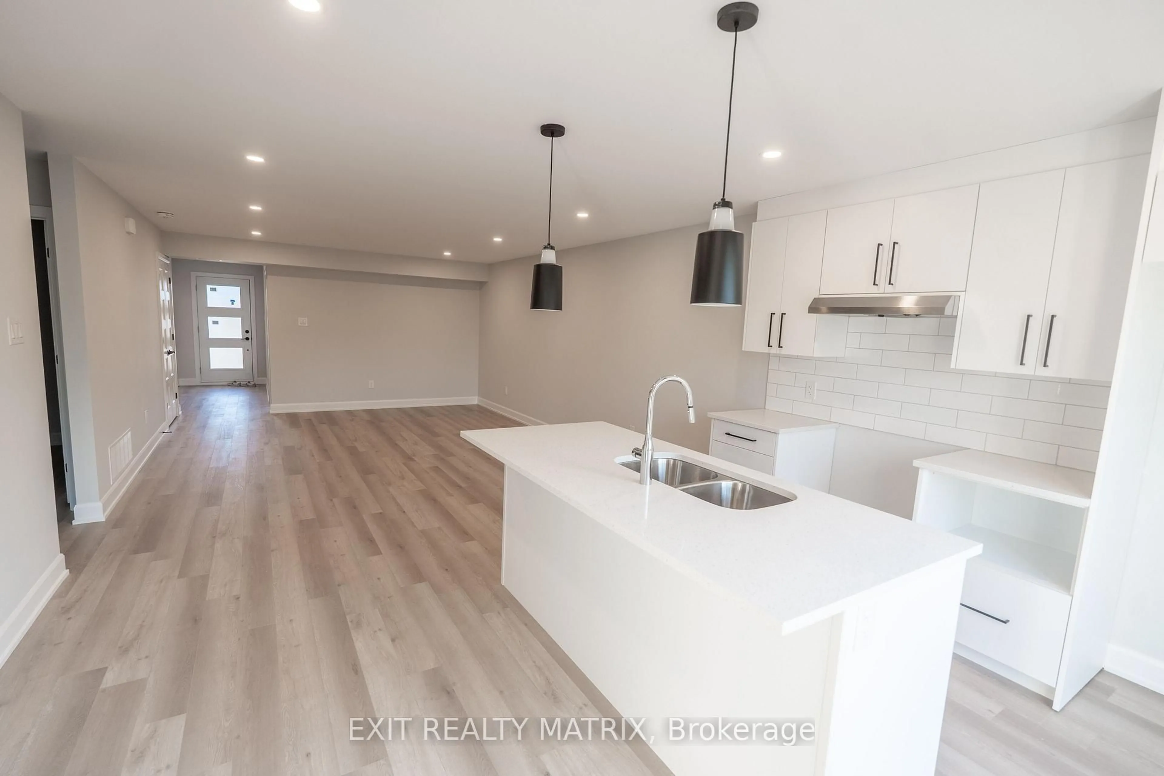 Open concept kitchen, unknown for 784-786 Walton St, Cornwall Ontario K6H 0J2