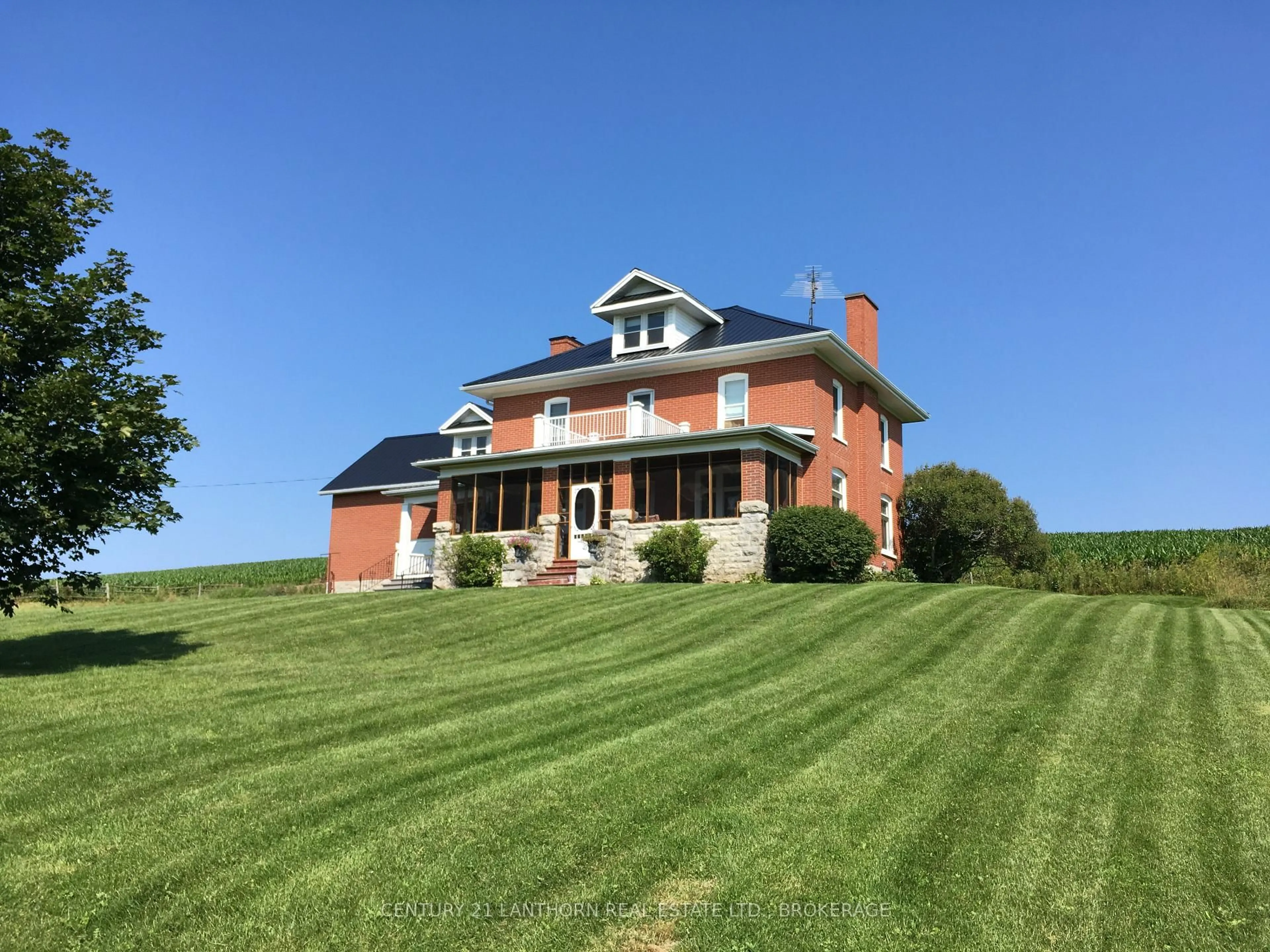 A pic from outside/outdoor area/front of a property/back of a property/a pic from drone, building for 530 Main St, Prince Edward County Ontario K0K 3L0