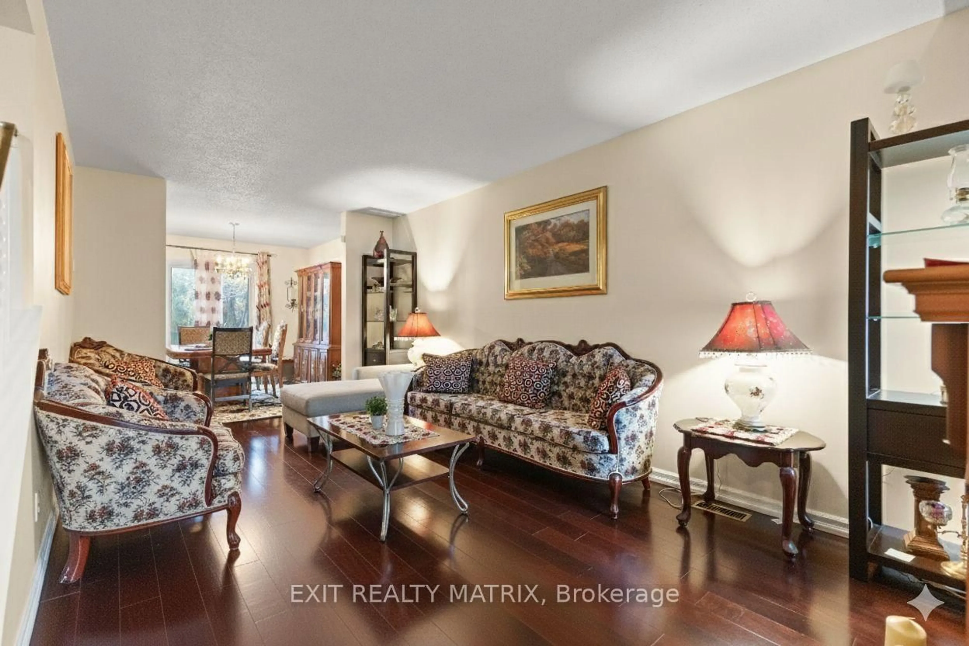 Living room with furniture, unknown for 1094 St Lucia Pl, Ottawa Ontario K1C 2G3