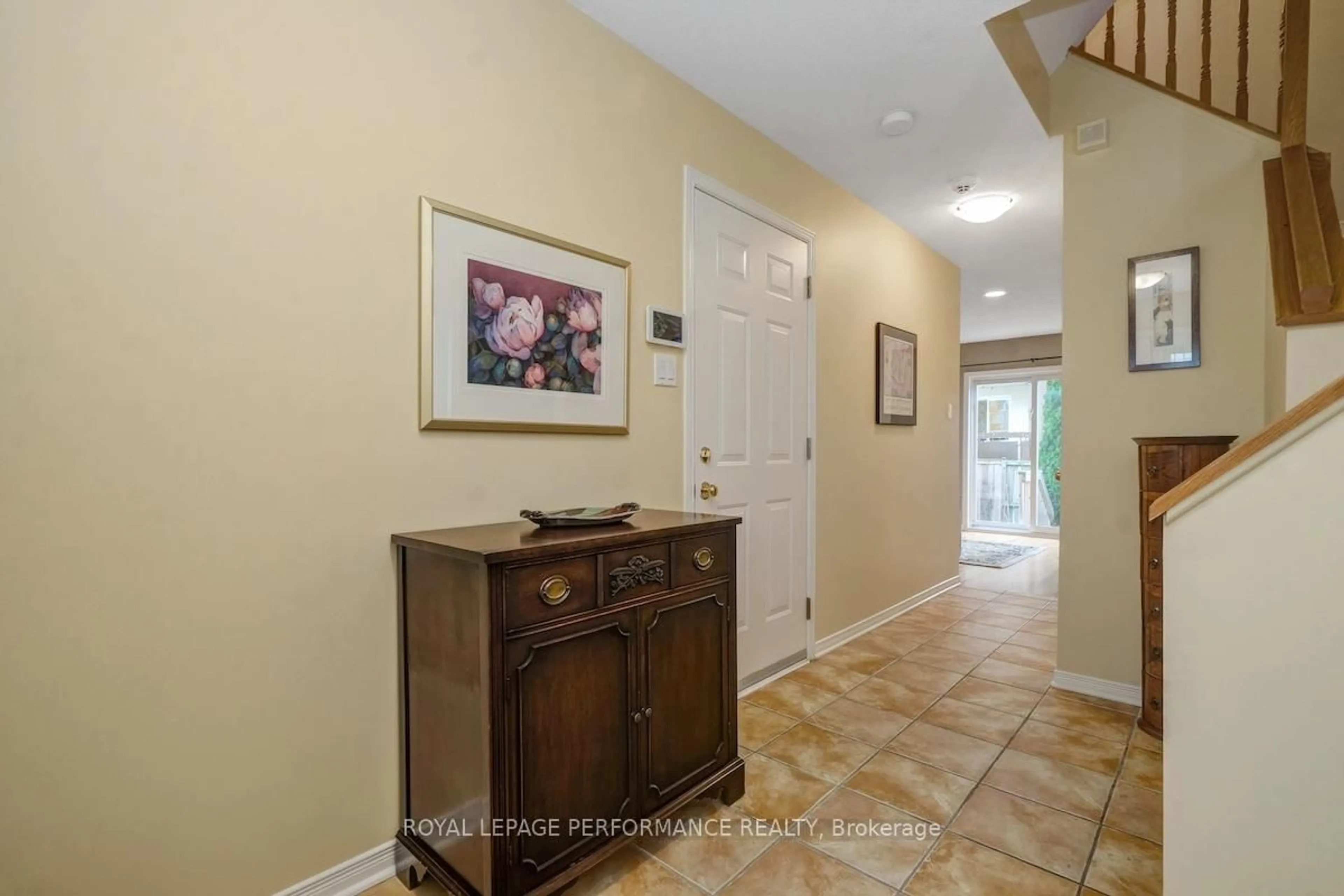 Indoor entryway for 169 Arcola Private, Ottawa Ontario K1K 4W9