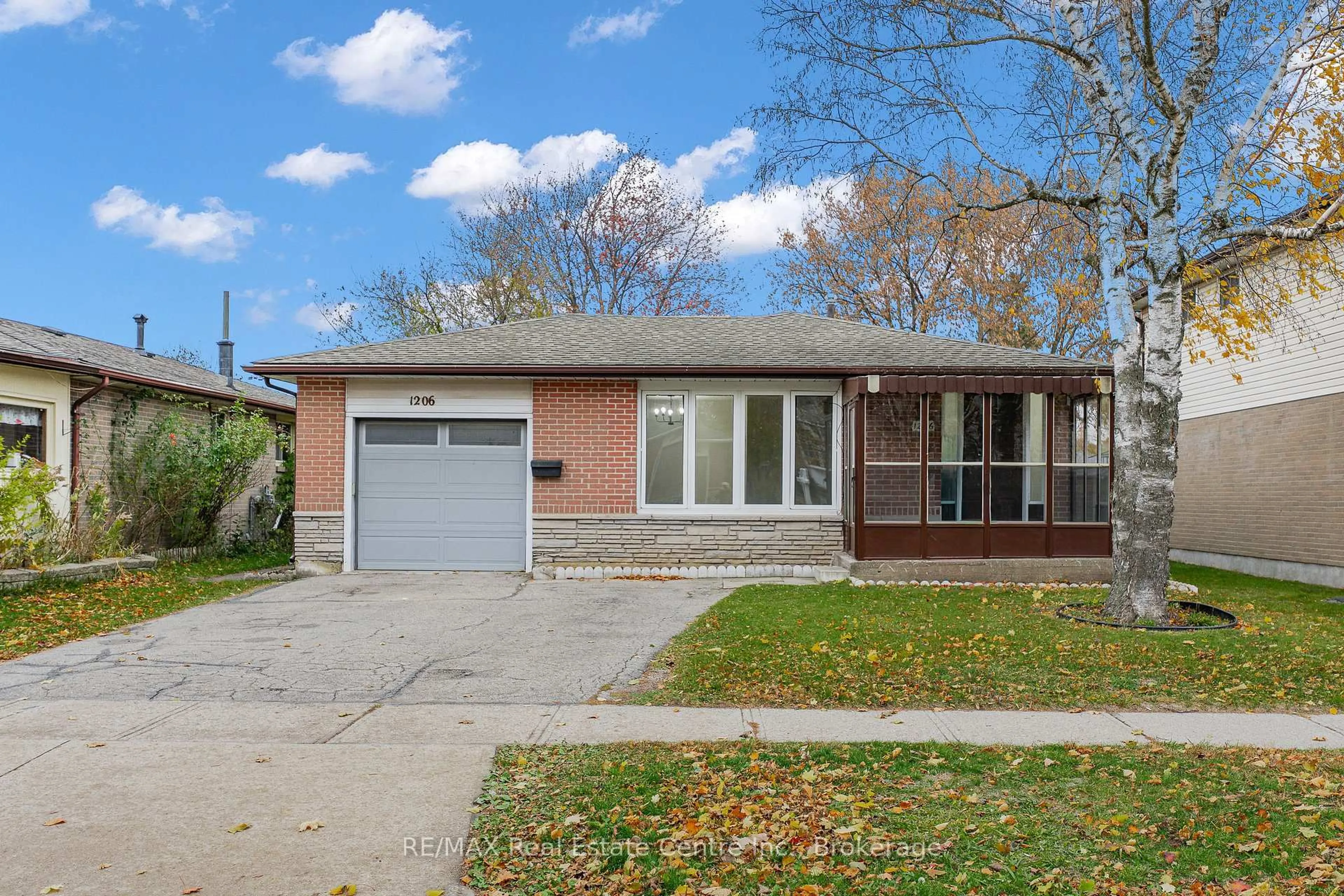 Home with brick exterior material, street for 1206 Valentine Dr, Cambridge Ontario N3H 2N8