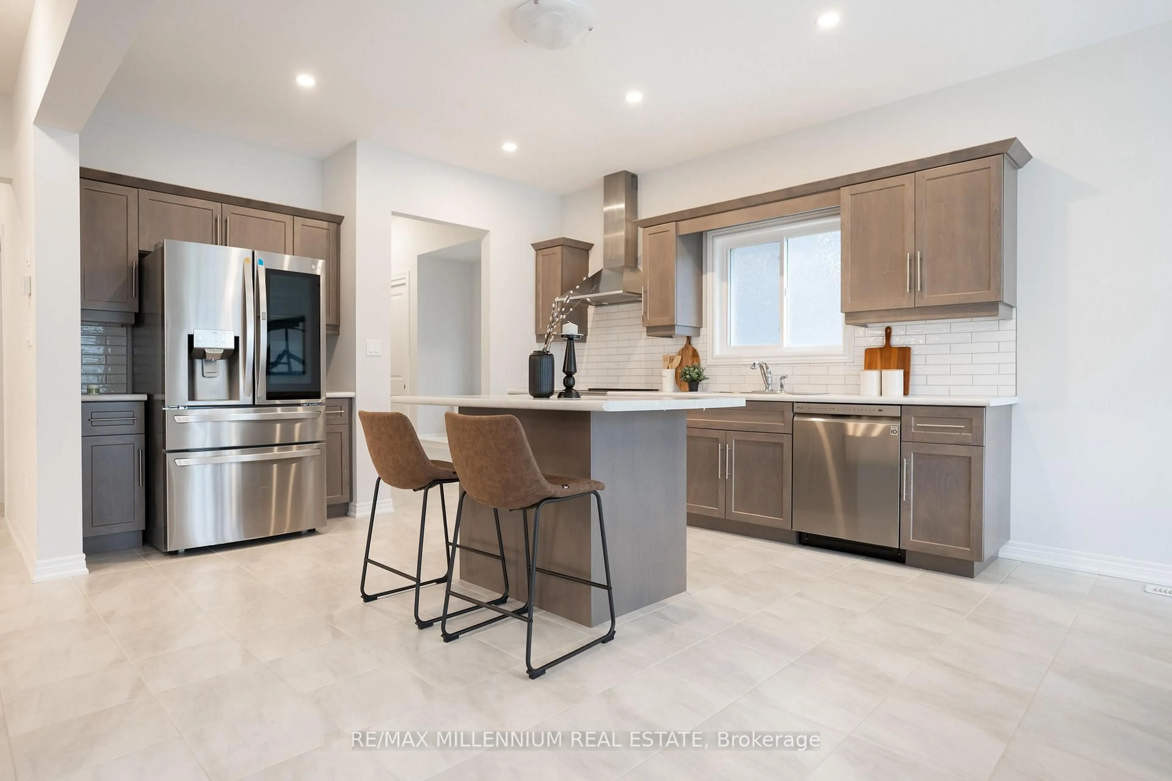 Contemporary kitchen, ceramic/tile floor for 217 Walker Rd, Pelham Ontario L0S 1E6