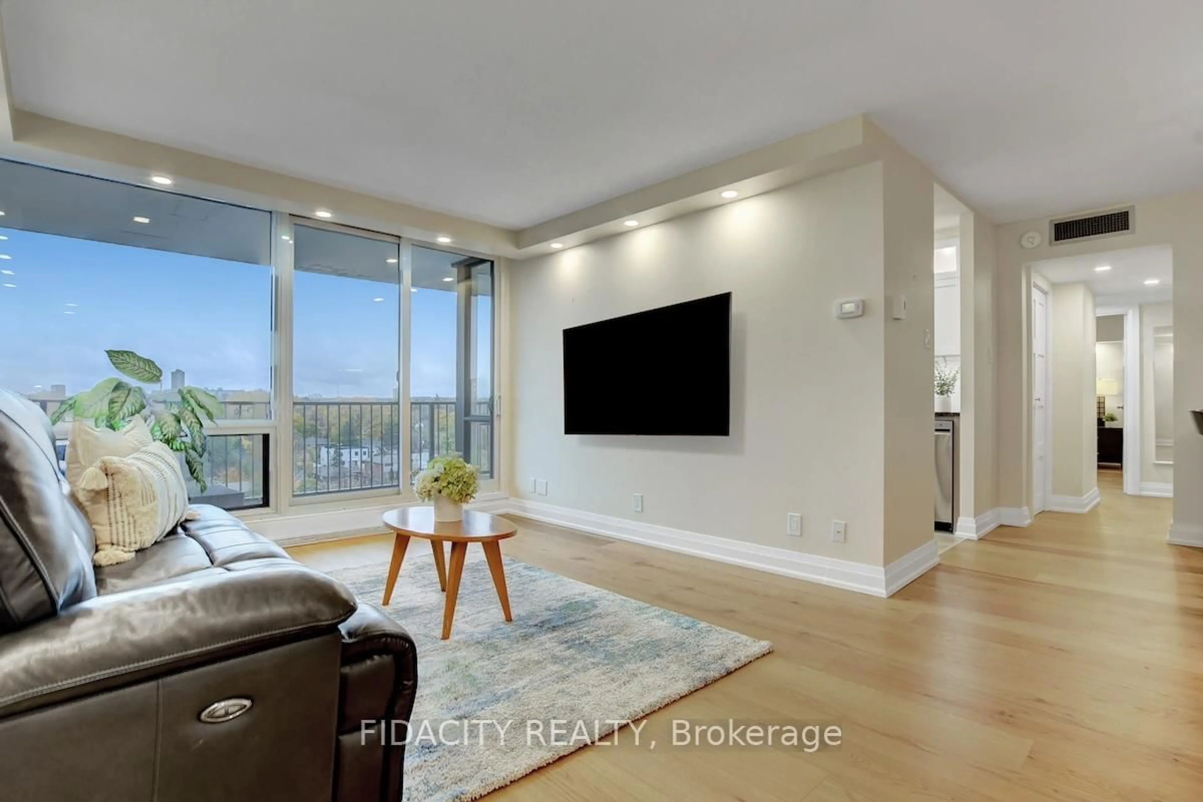 Unknown for 1195 Richmond Rd #908, Ottawa Ontario K2B 8E4