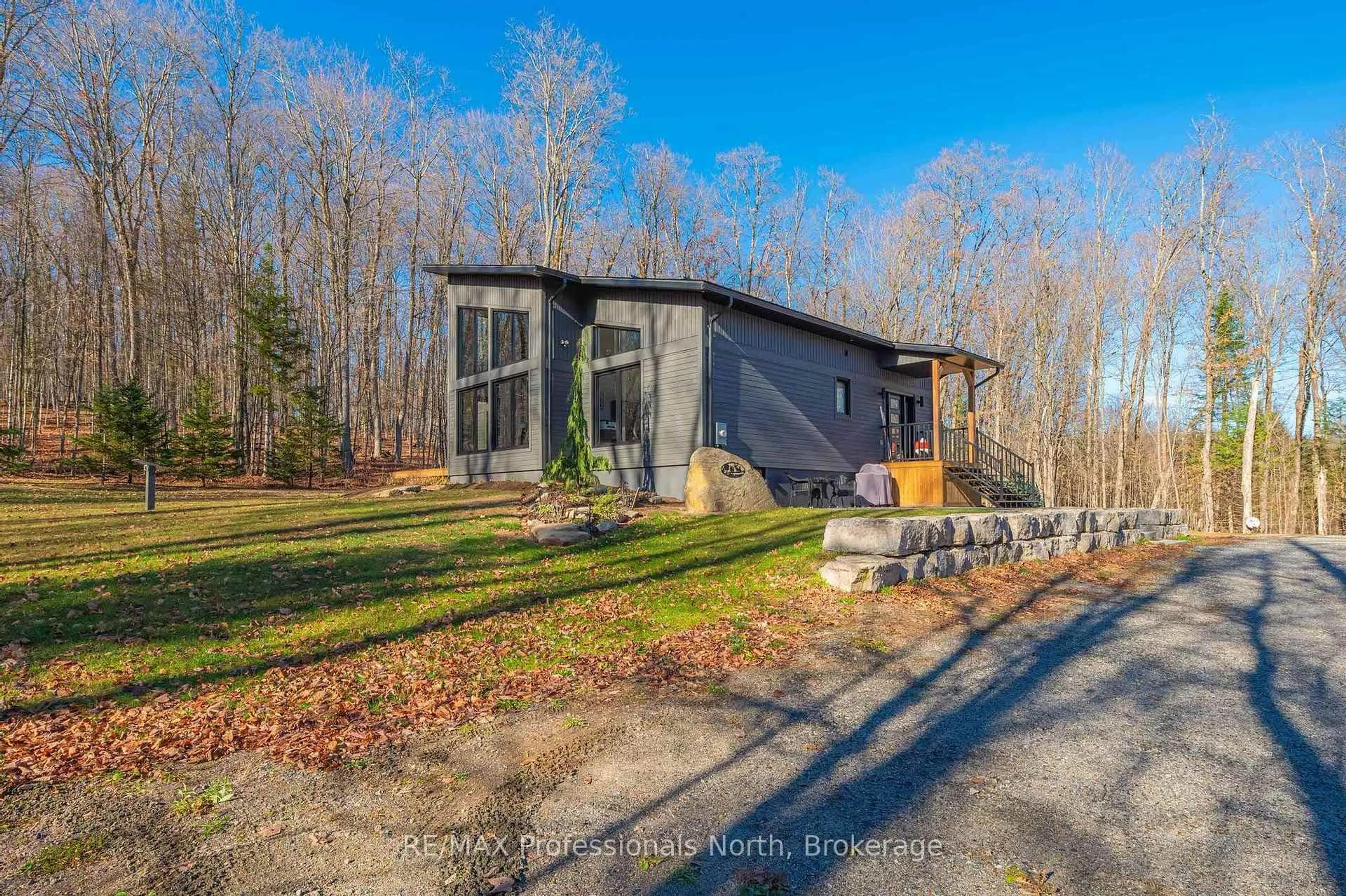 Unknown for 3777 Glamorgan Rd, Dysart et al Ontario K0M 1S0