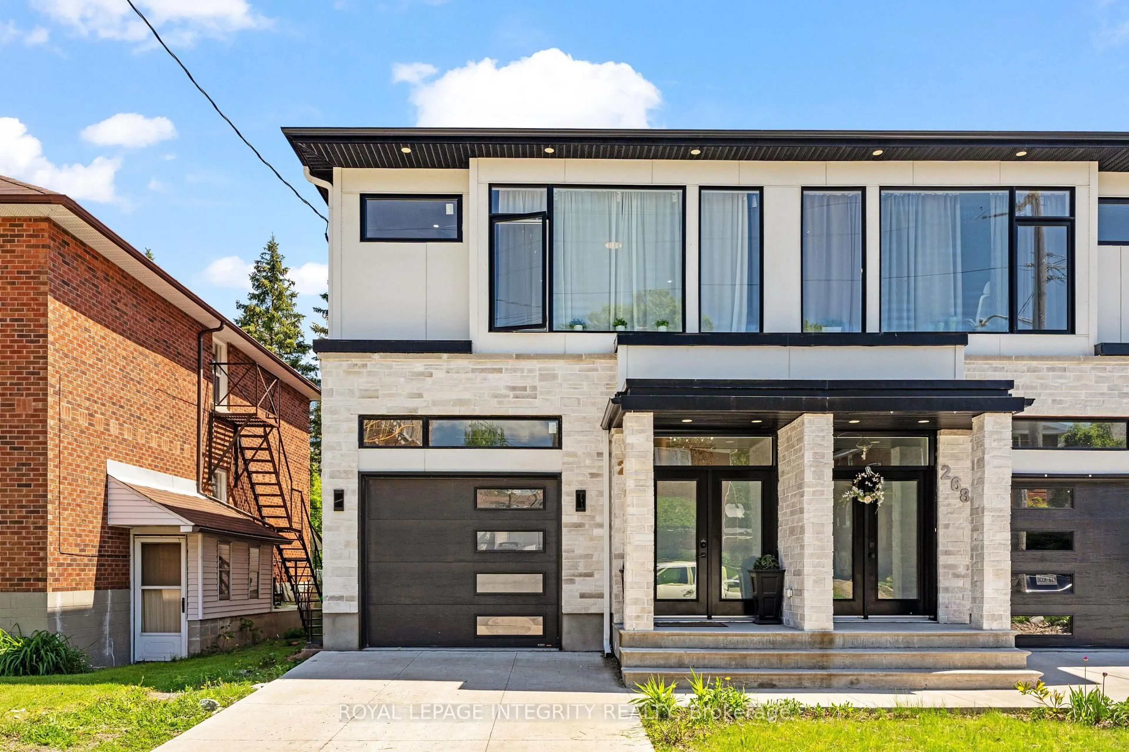 Home with brick exterior material, street for 266 Currell Ave, Ottawa Ontario K1Z 7J6