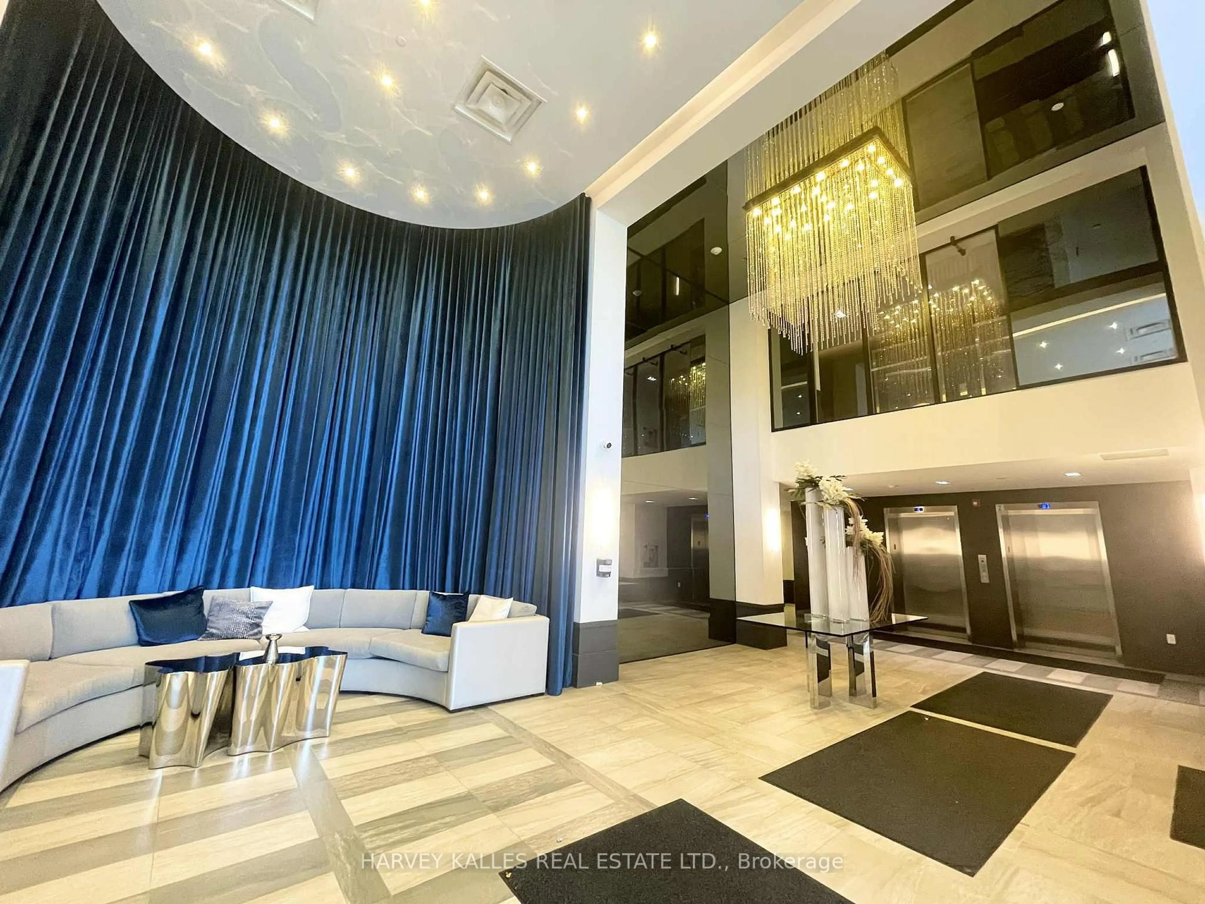 Lobby for 10 Concord Pl #109, Grimsby Ontario L3M 0G6