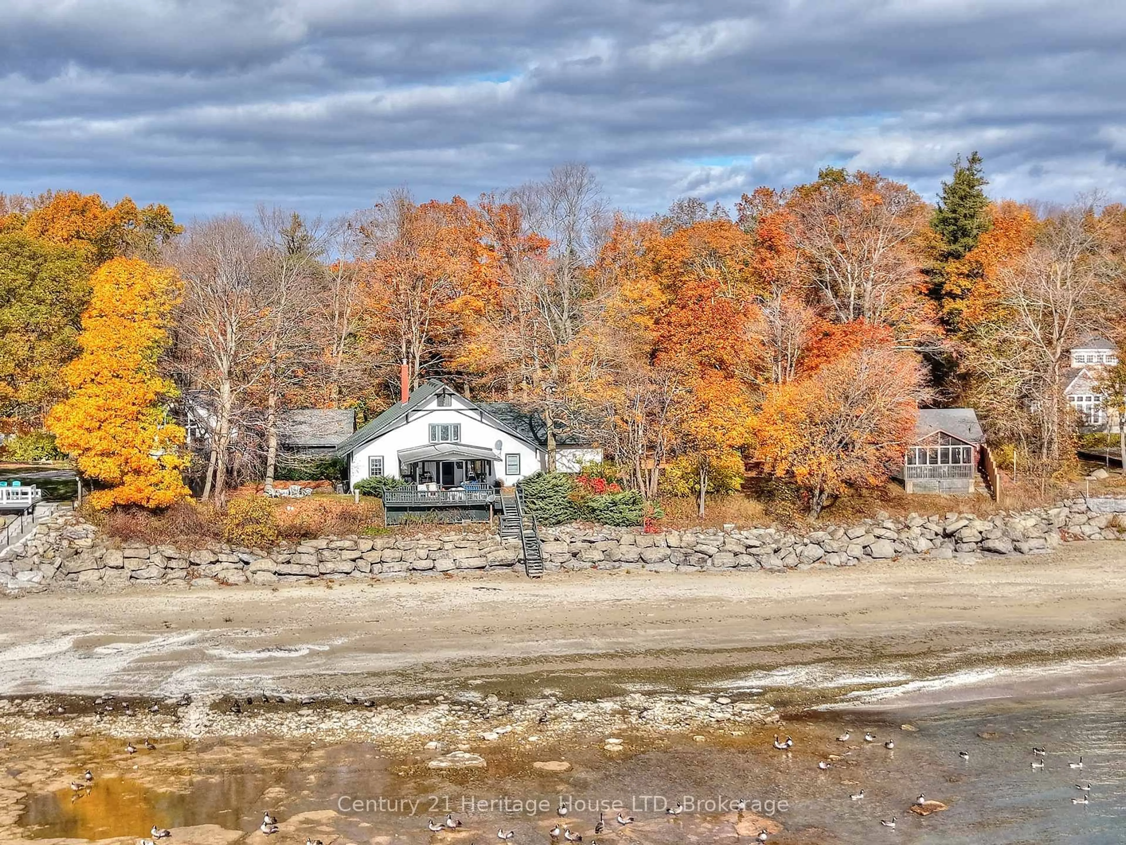 Unknown for 1033 FIRELANE 1 Rd, Port Colborne Ontario L3K 5V3