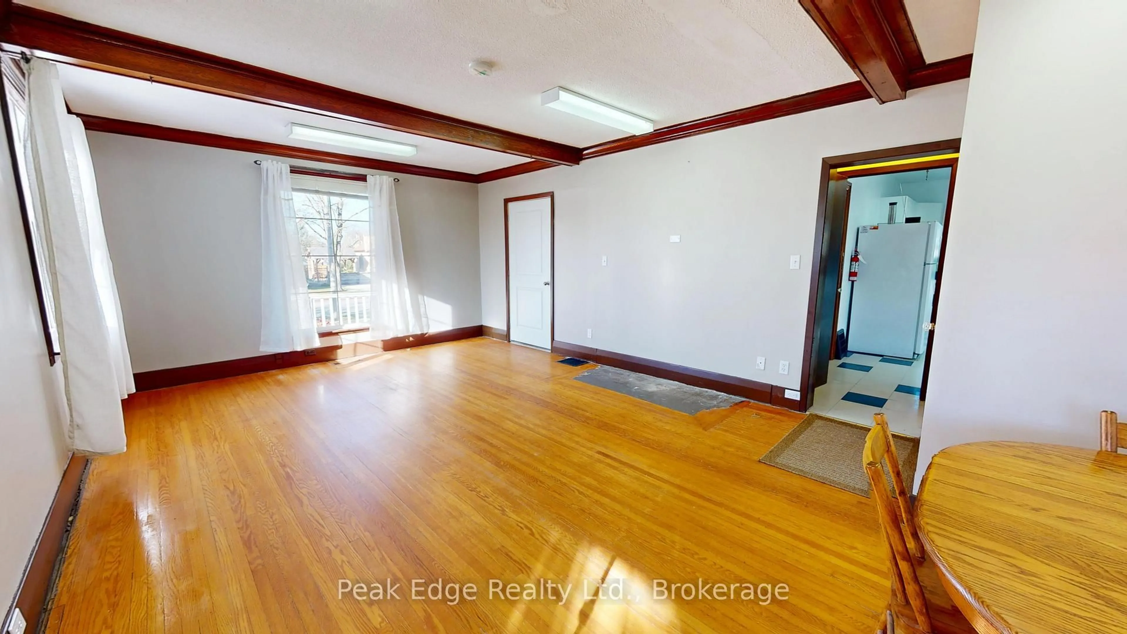 Unknown for 477 12th Ave, Hanover Ontario N4N 2V1