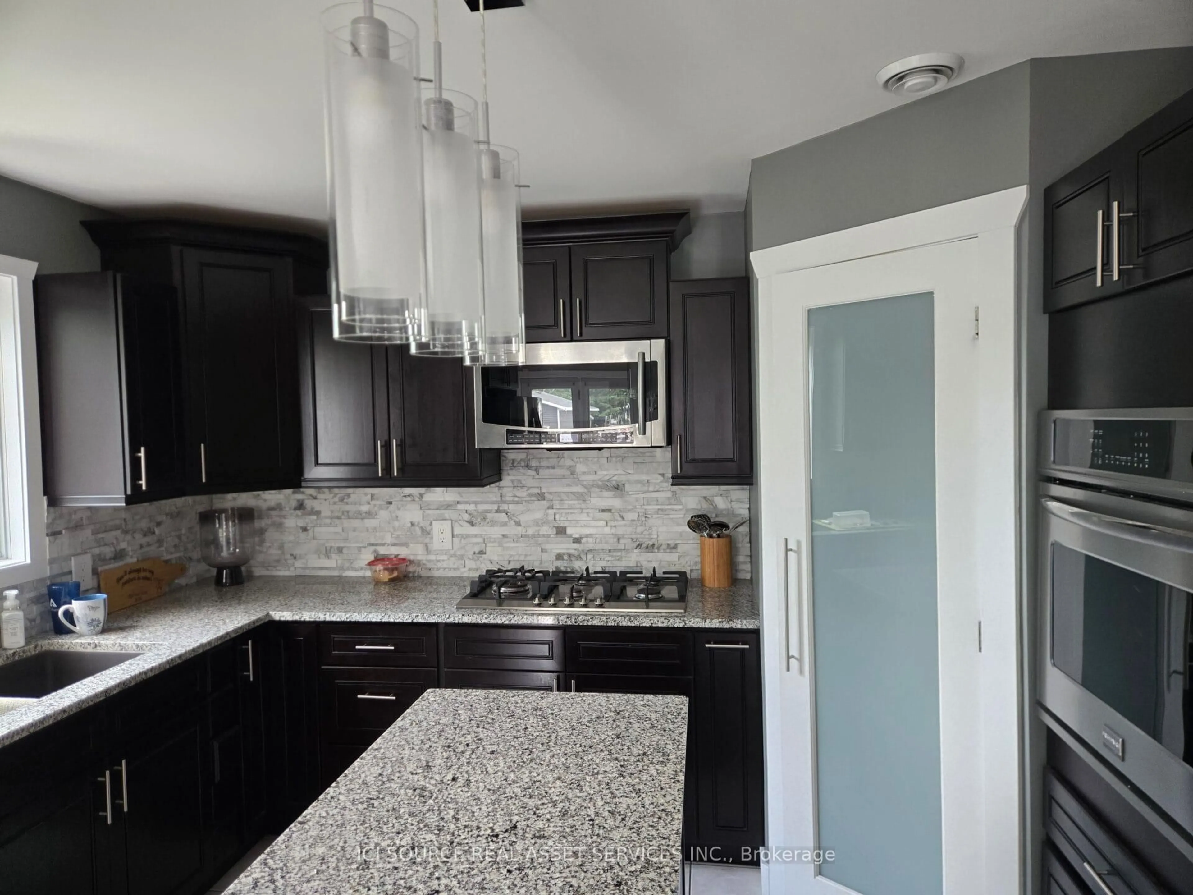 Contemporary kitchen, ceramic/tile floor for 1573 Rose Crt, Greater Sudbury Ontario P3P 1A8