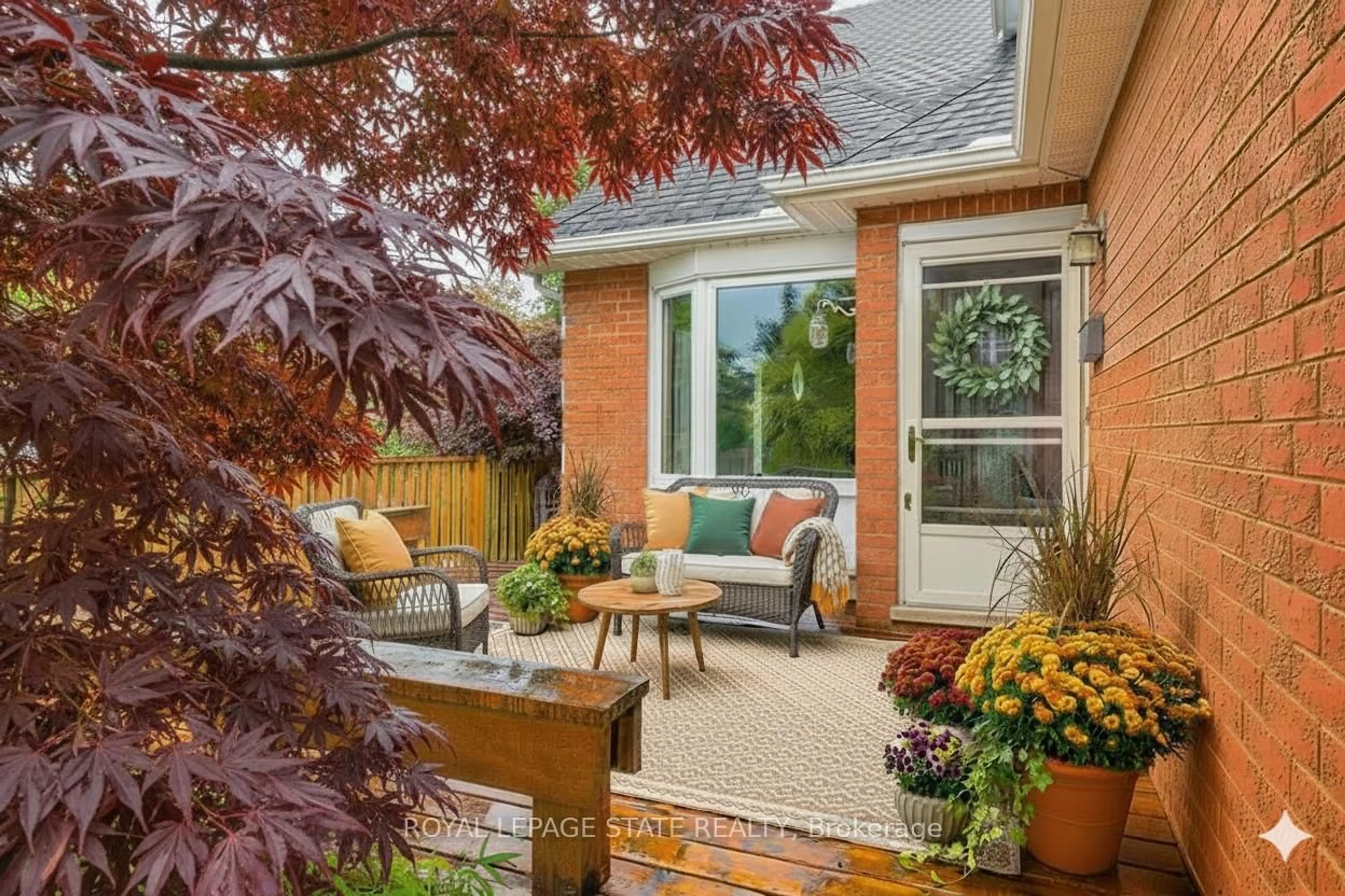 Patio, street for 5191 Mulberry Dr, Lincoln Ontario L0R 1B8