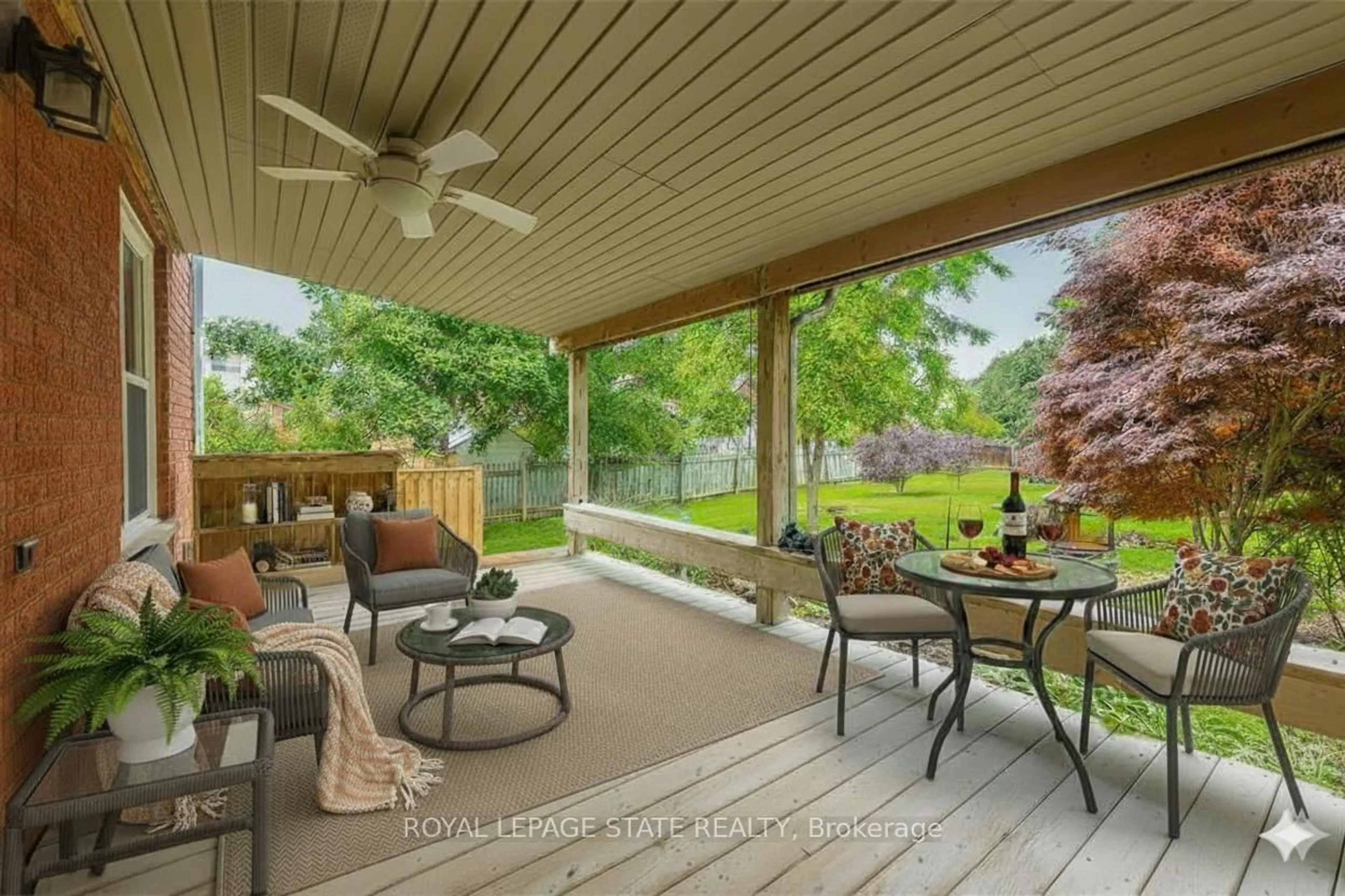 Patio, water/lake/river/ocean view for 5191 Mulberry Dr, Lincoln Ontario L0R 1B8