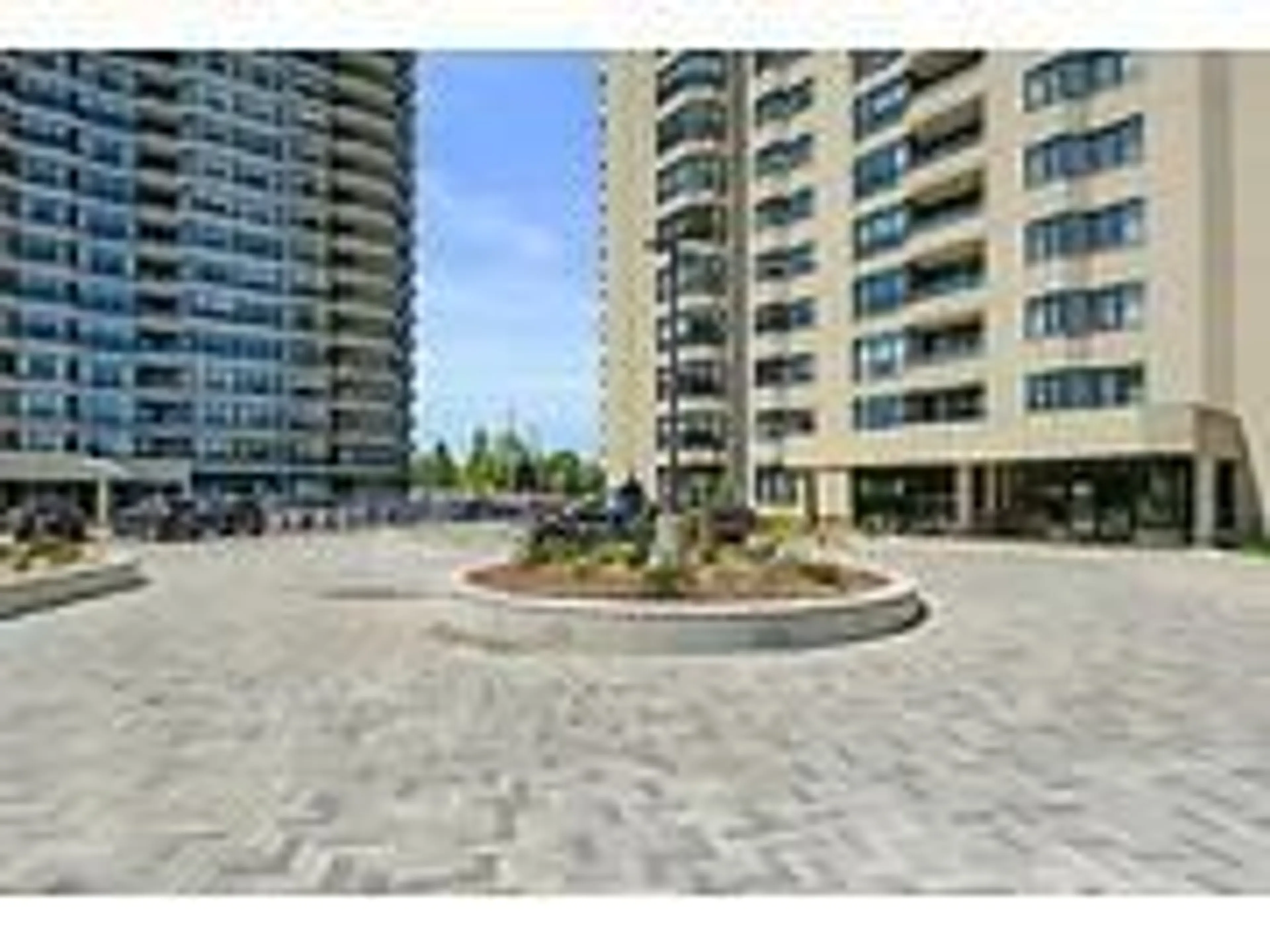 Patio, street for 1500 Riverside Dr #501, Ottawa Ontario K1G 4J4