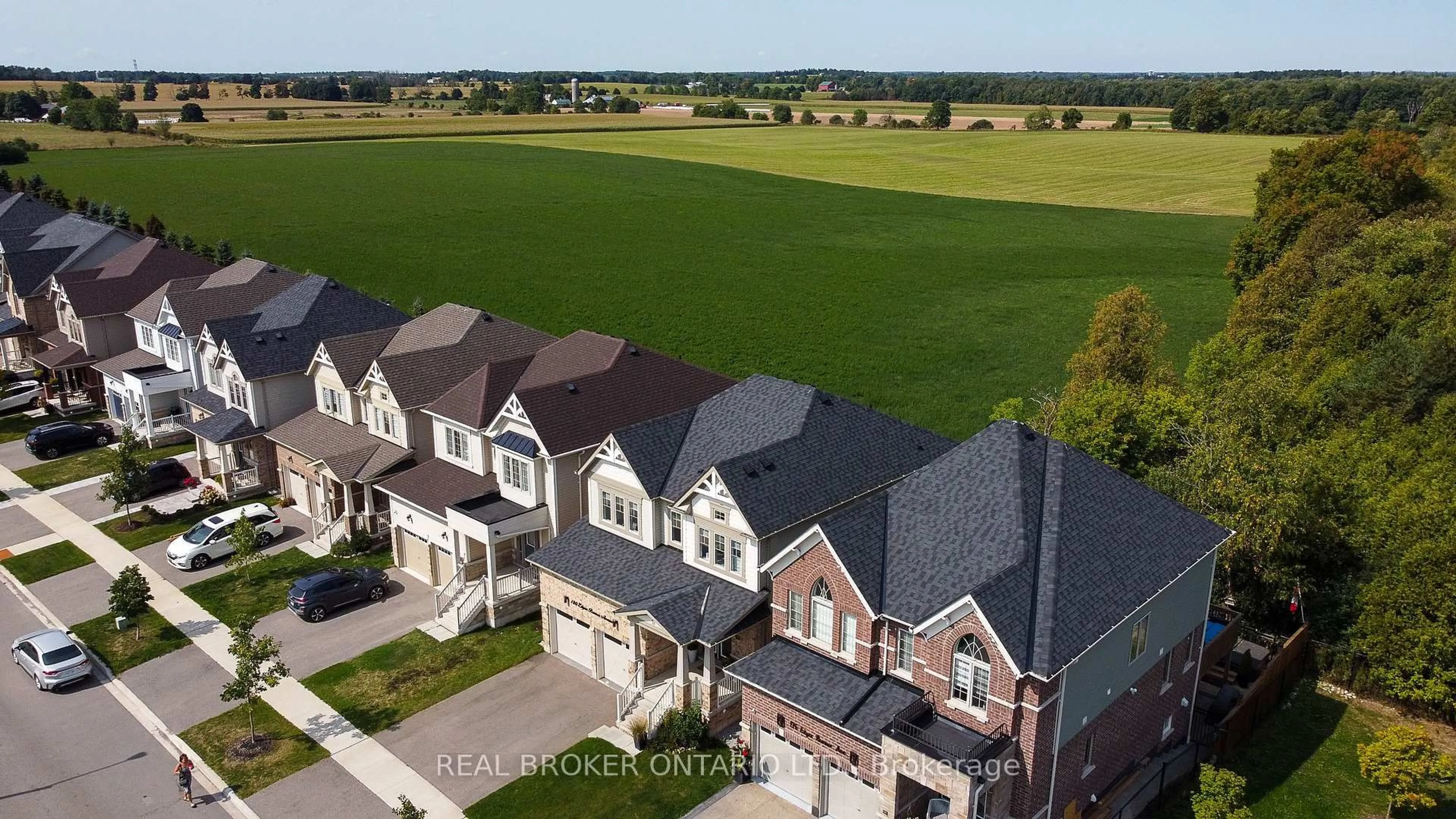 A pic from outside/outdoor area/front of a property/back of a property/a pic from drone, street for 180 Edgar Bonner Ave, Guelph/Eramosa Ontario N0B 2K0