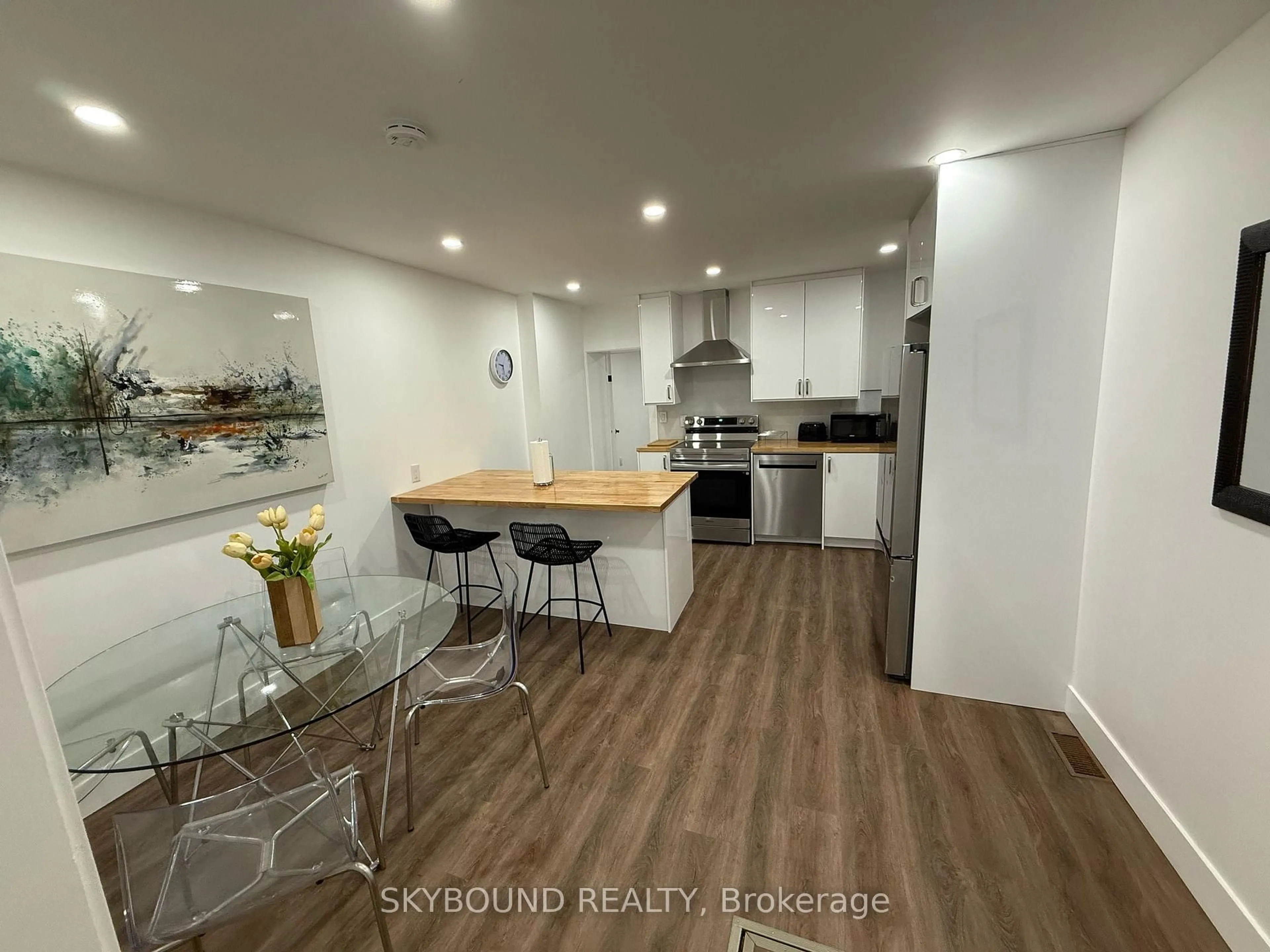 Open concept kitchen, unknown for 2042-44 Dundas St, Edwardsburgh/Cardinal Ontario K0E 1E0