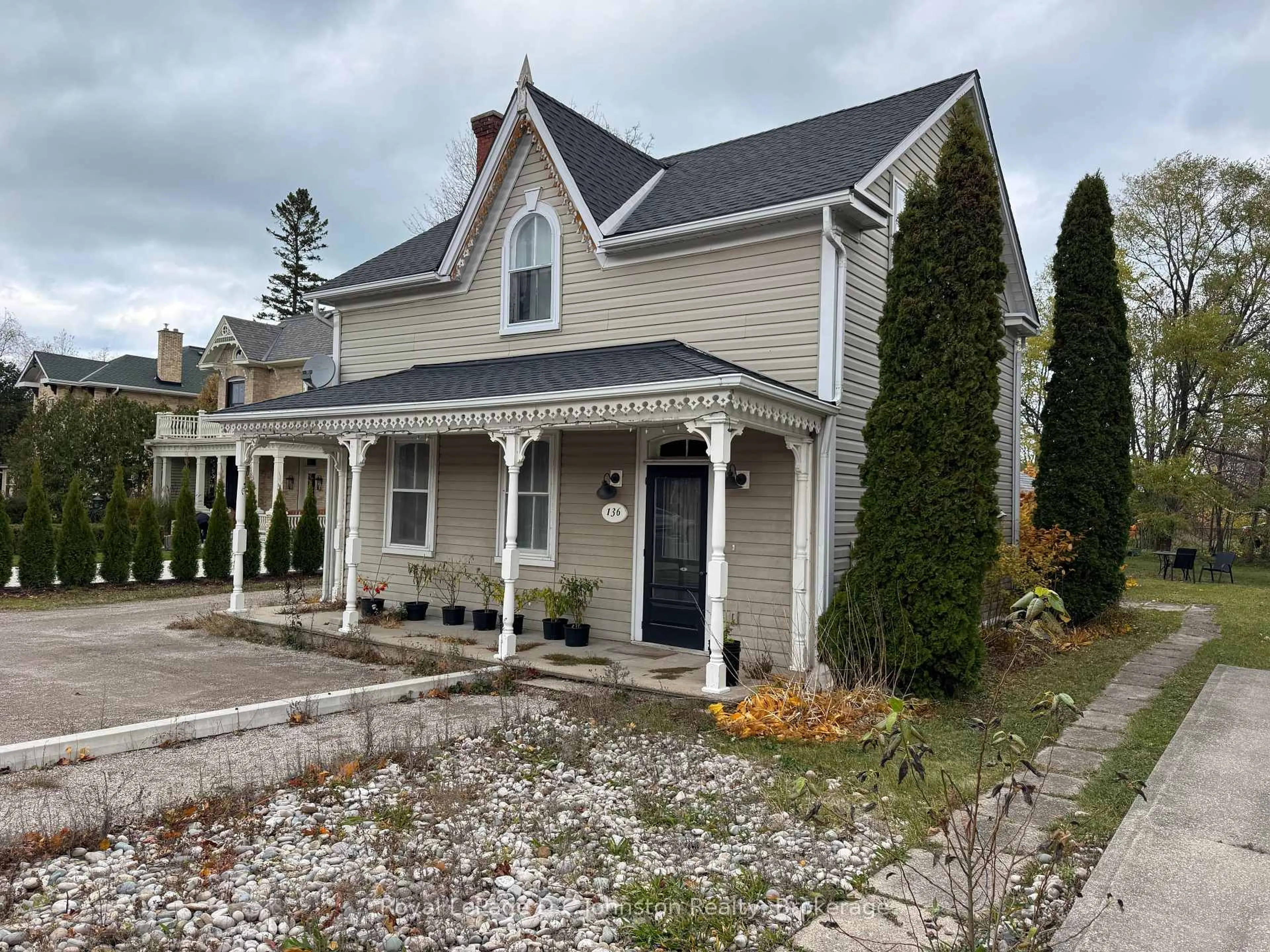 Home with vinyl exterior material, street for 136 High St, Saugeen Shores Ontario N0H 2L0