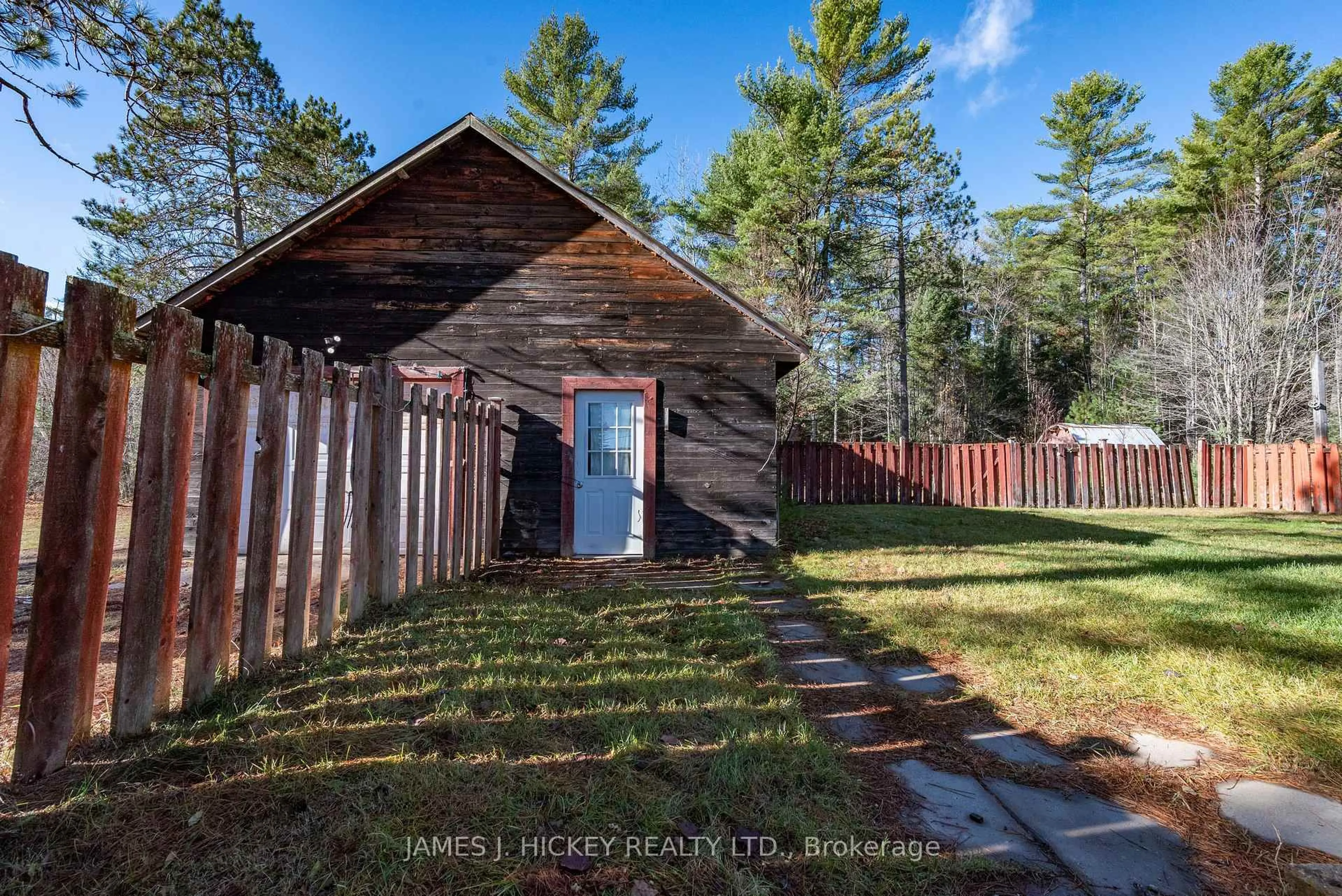 Unknown for 32359 Hwy 17 Highway, Deep River Ontario K0J 1P0