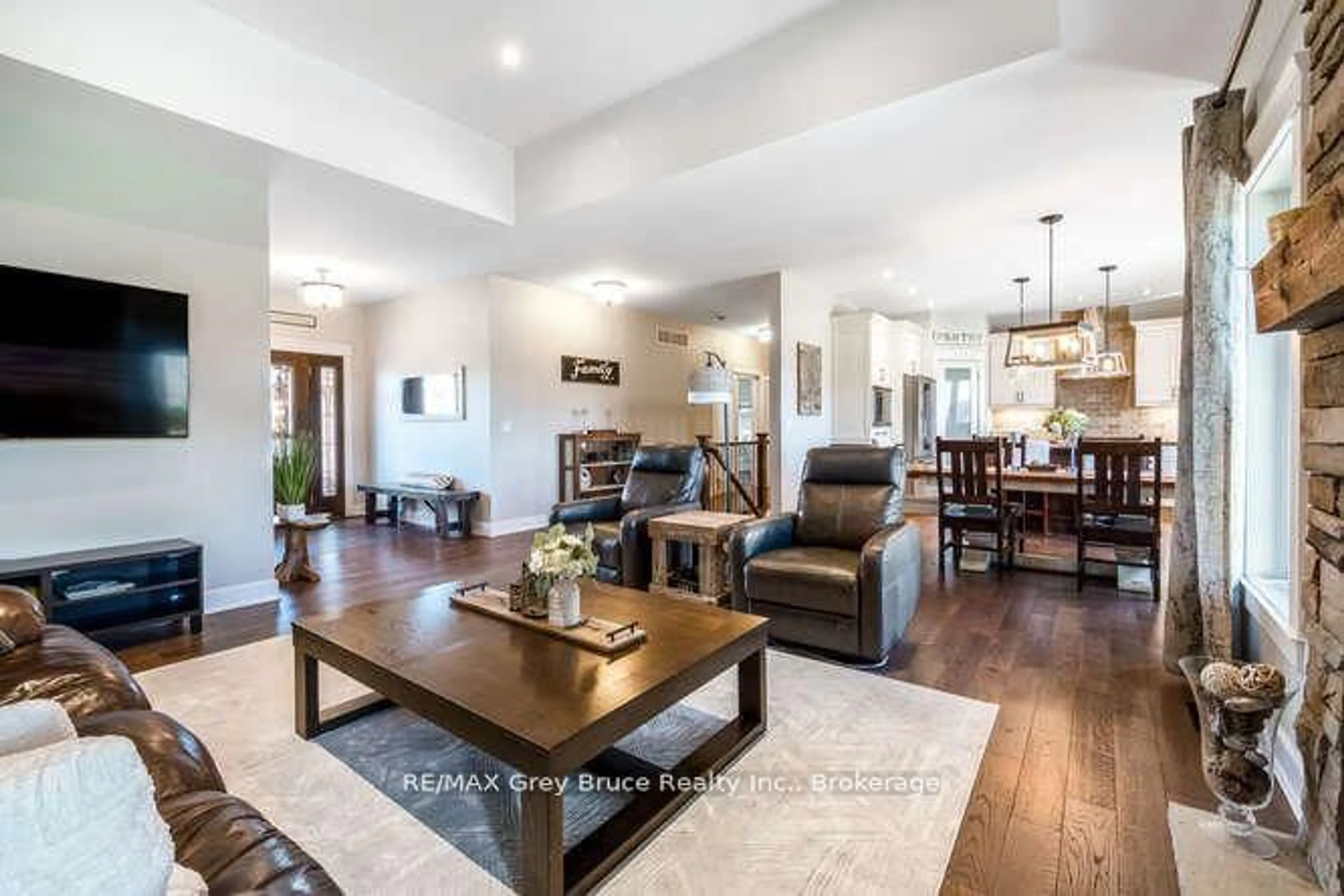 Living room with furniture, unknown for 391323 18TH Line, East Garafraxa Ontario L9W 7E3