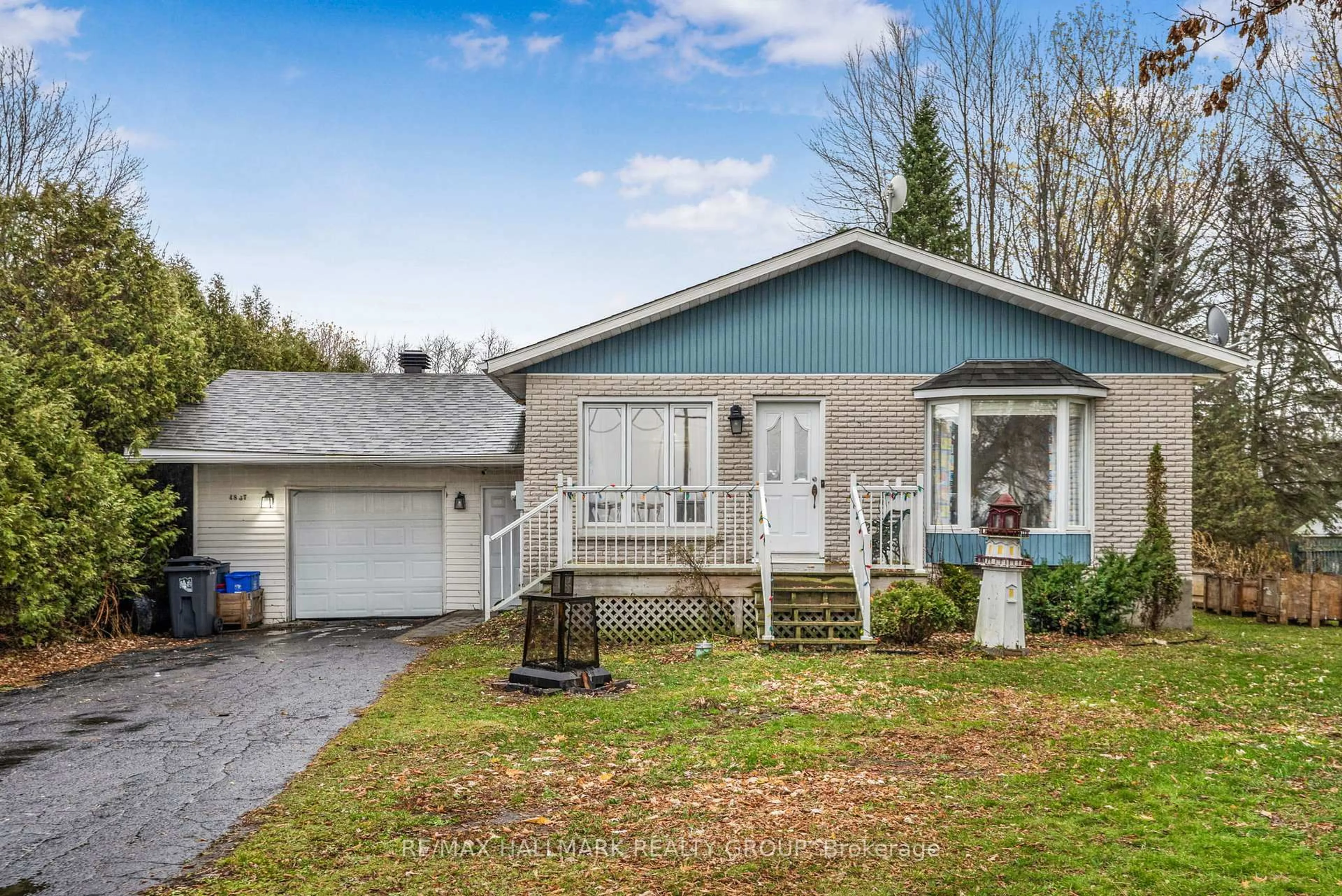 Home with vinyl exterior material, street for 4837 county road 14 Rd, Hawkesbury Ontario K0B 1P0