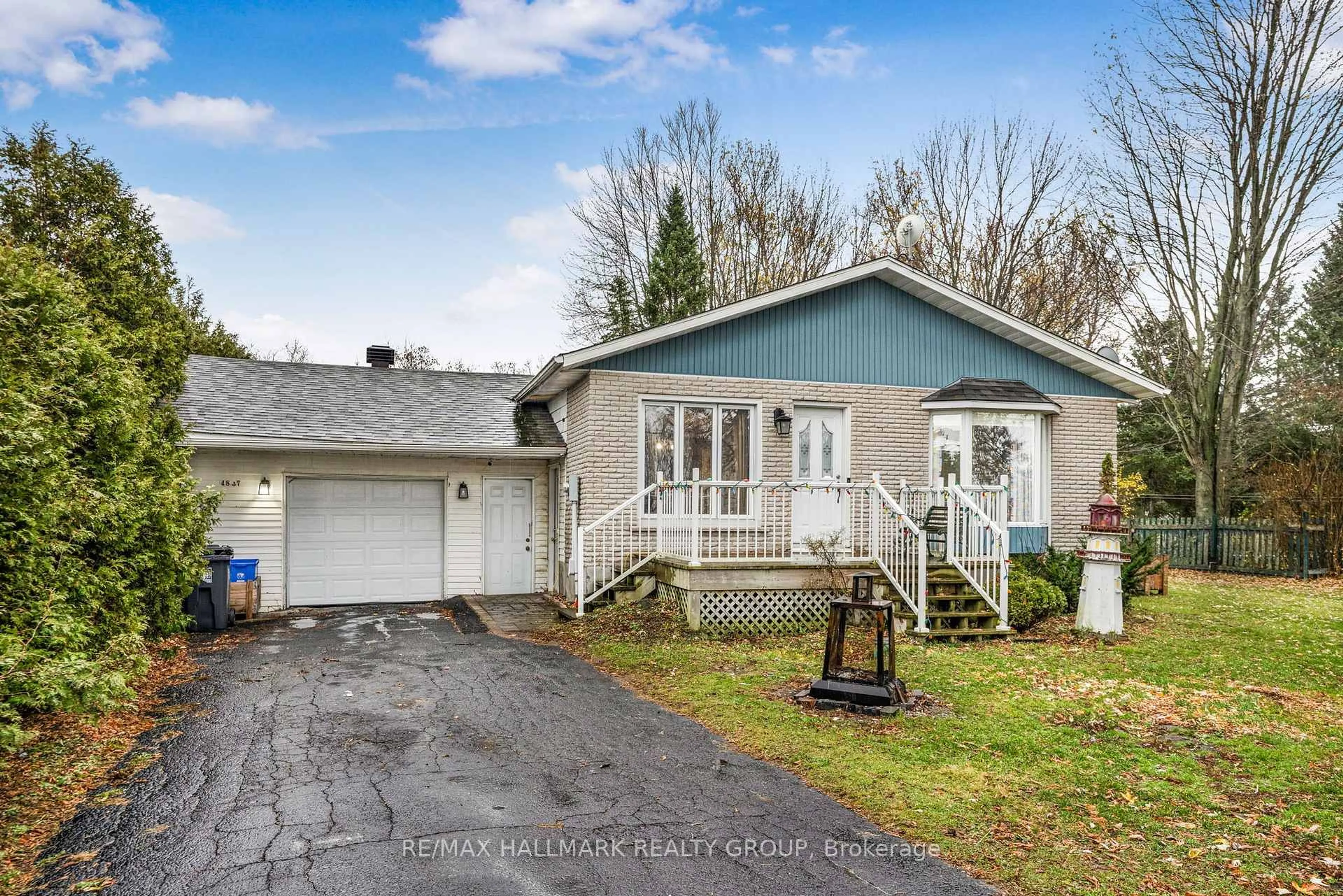 Home with vinyl exterior material, street for 4837 county road 14 Rd, Hawkesbury Ontario K0B 1P0