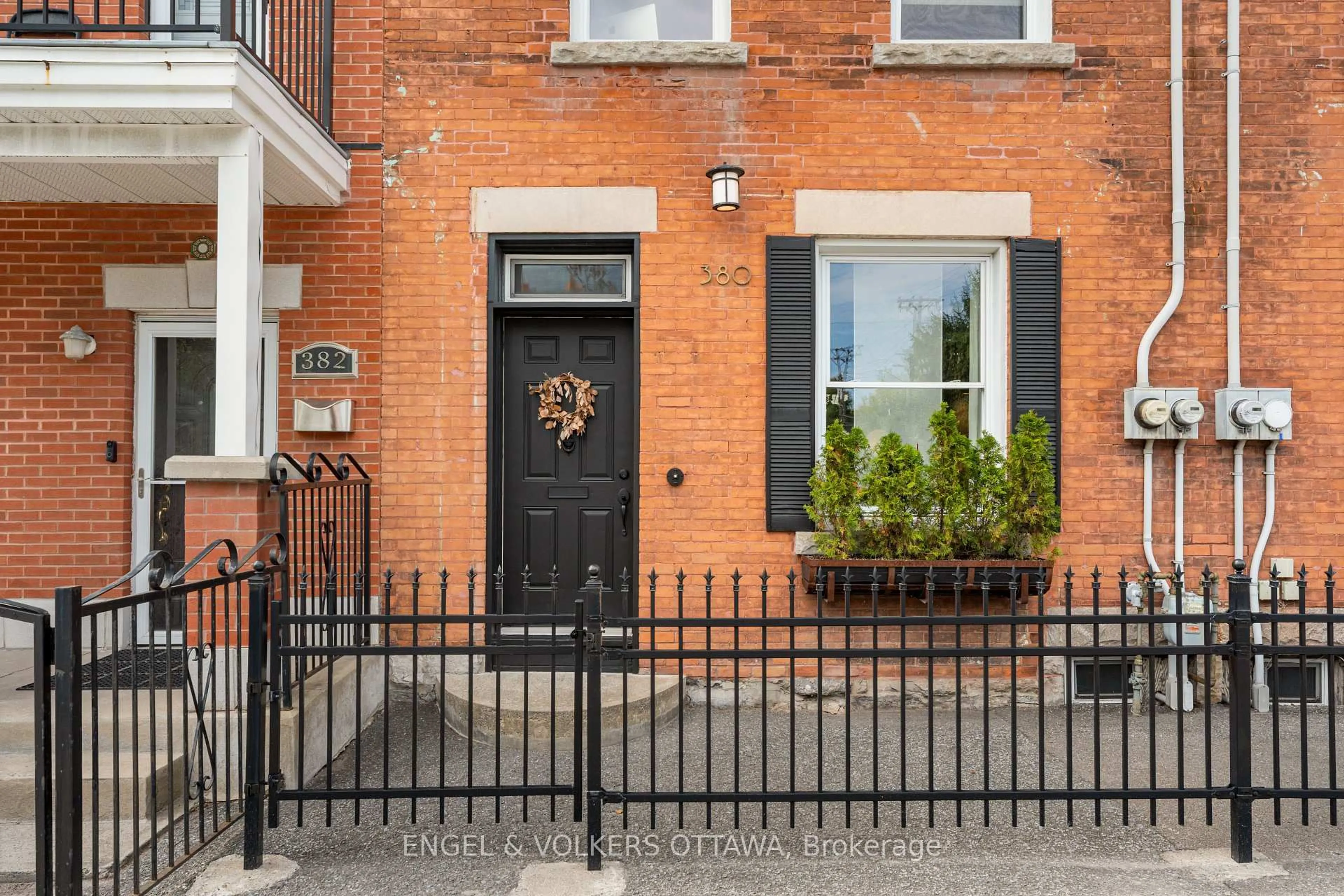 Home with brick exterior material, street for 378-380 BOOTH St, Ottawa Ontario K1R 7K6