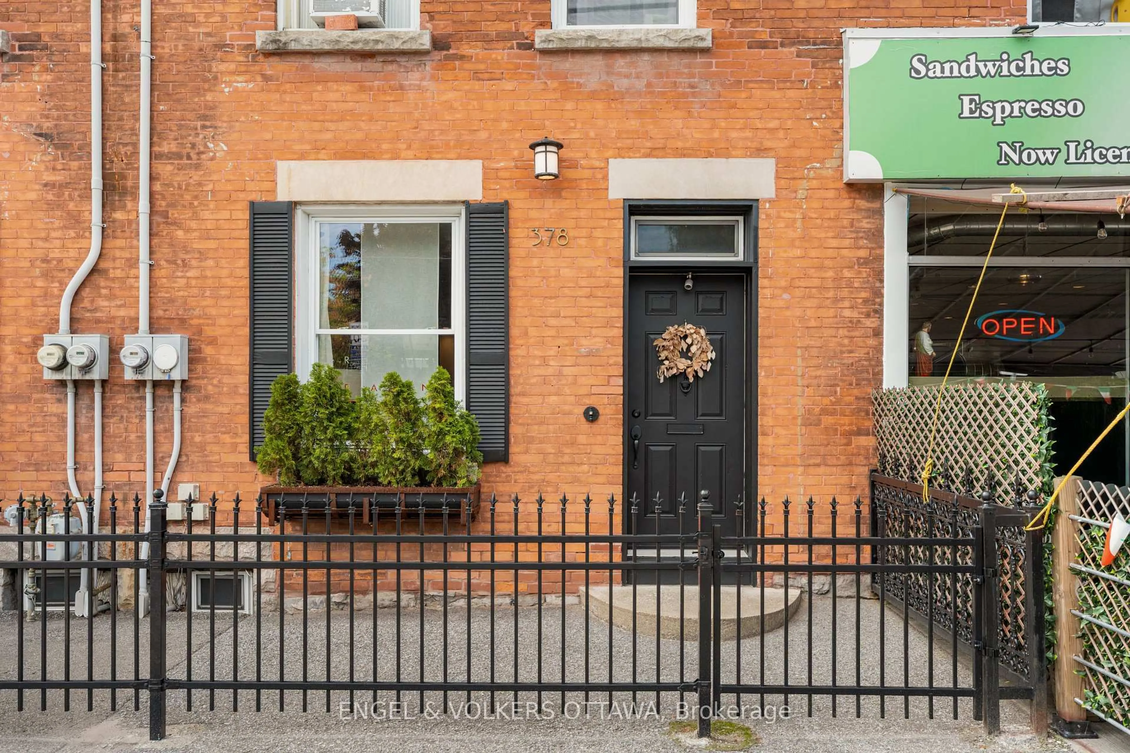 Home with brick exterior material, street for 378-380 BOOTH St, Ottawa Ontario K1R 7K6