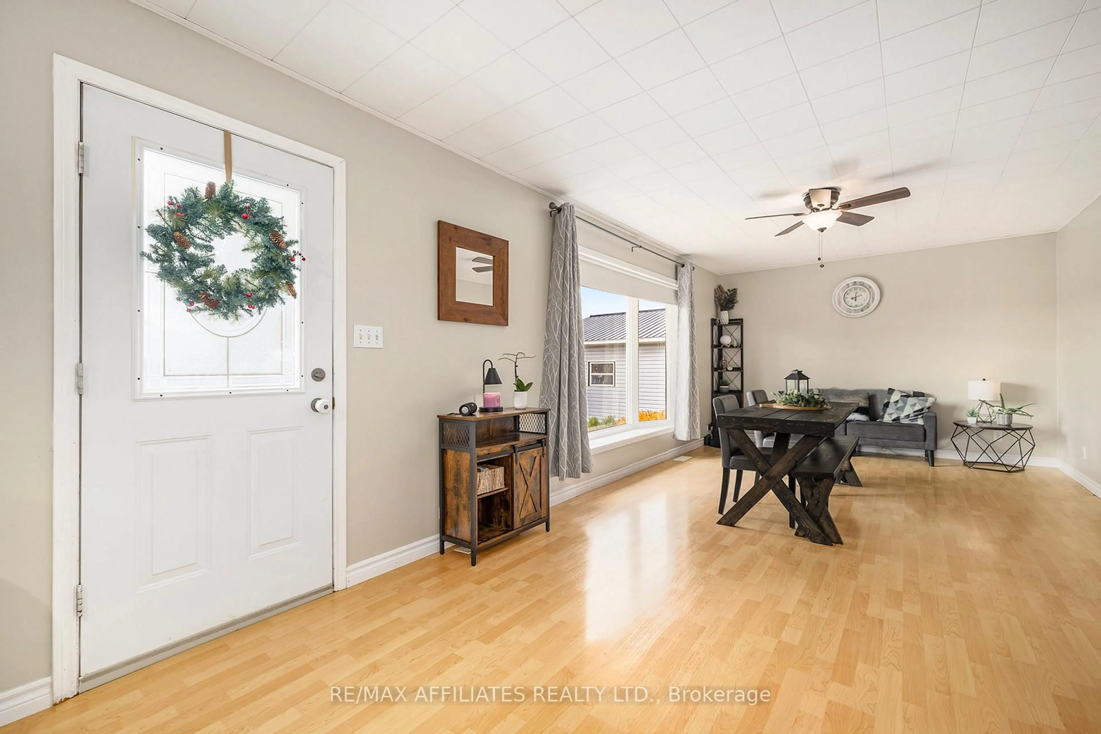 Indoor entryway for 177 County Road 29 Rd, Elizabethtown-Kitley Ontario K0E 1H0