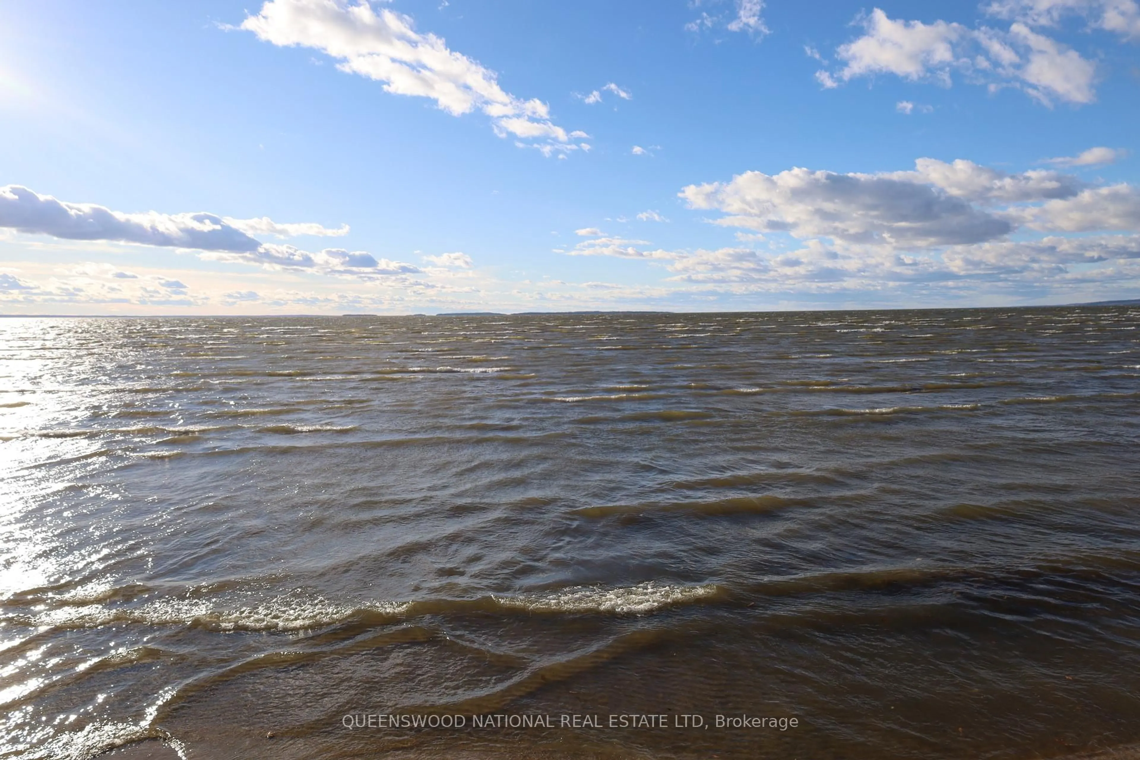 Blurry image for 369 Wigston Dr, North Bay Ontario P1A 1X2