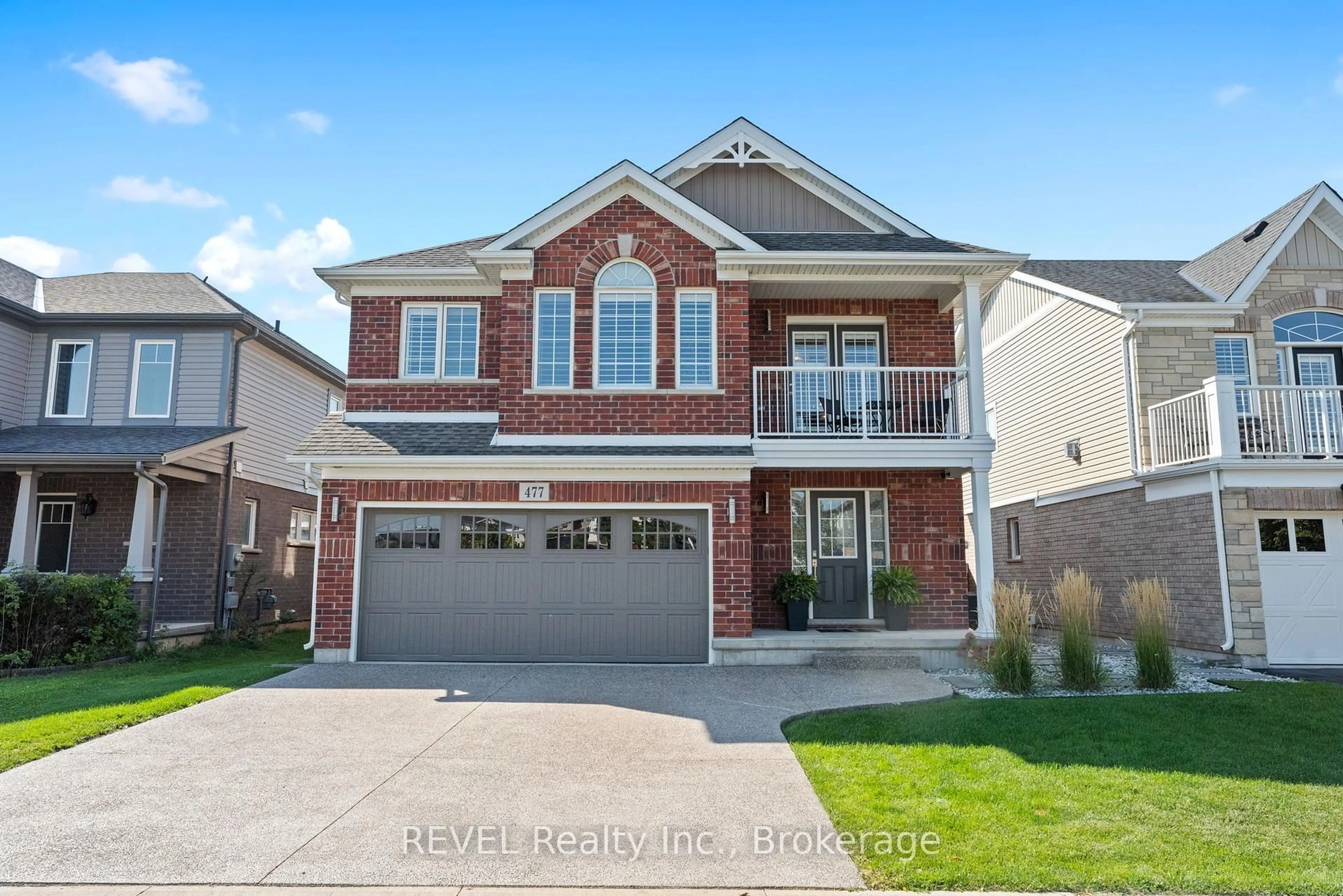 Home with brick exterior material, street for 477 Silverwood Ave, Welland Ontario L3C 0C6