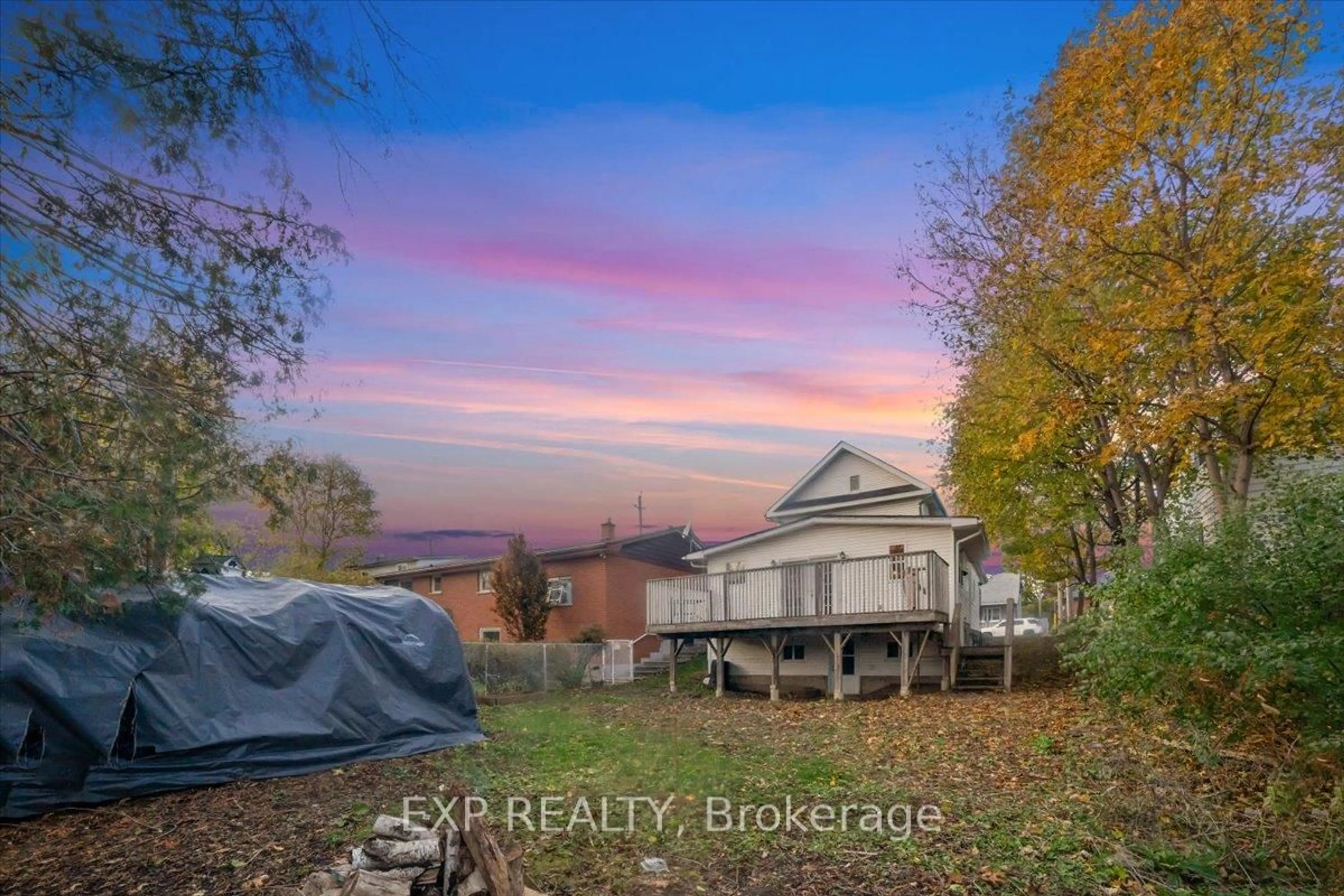 A pic from outside/outdoor area/front of a property/back of a property/a pic from drone, water/lake/river/ocean view for 611 Romaine St, Peterborough Ontario K9J 2E5