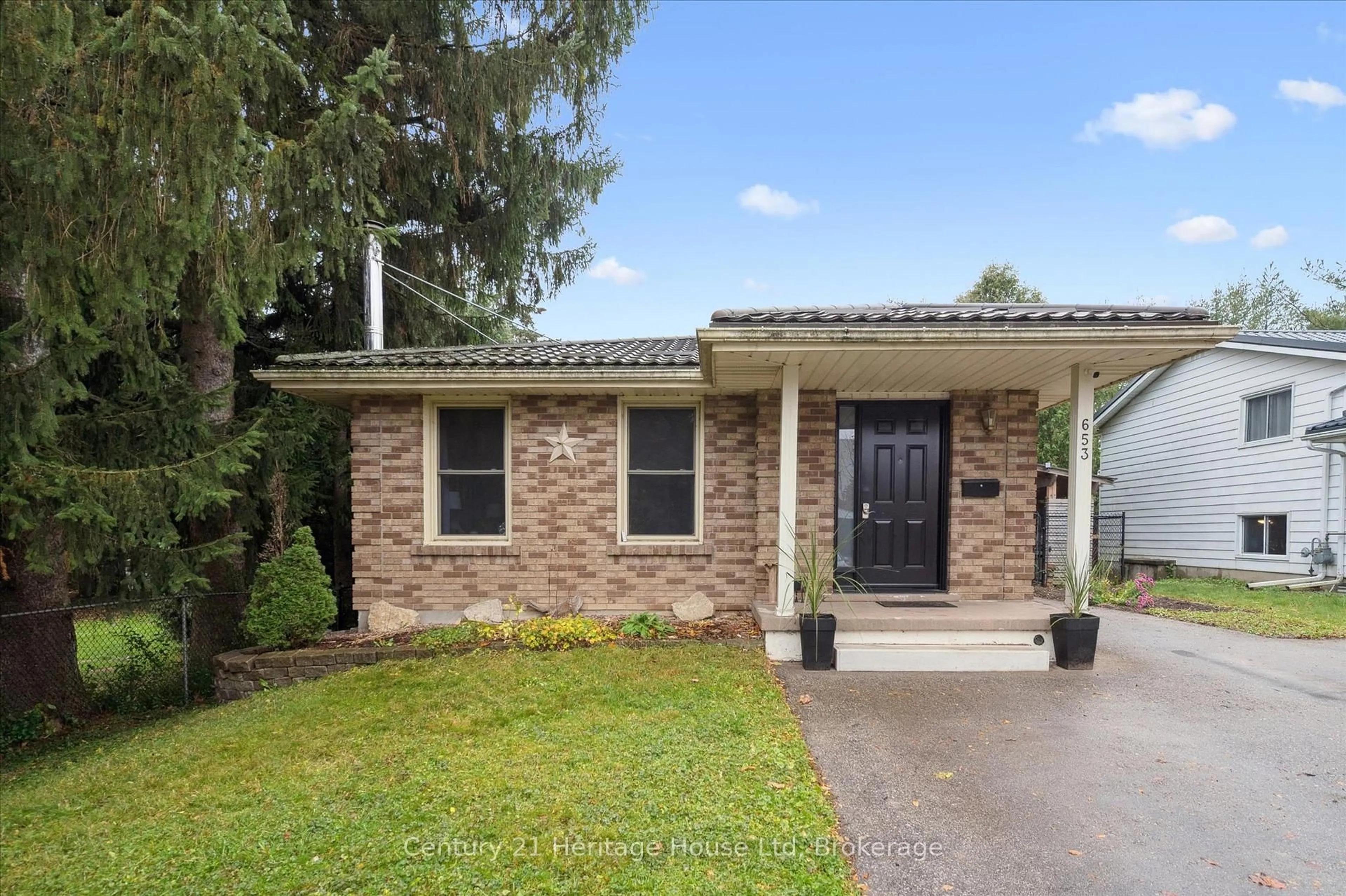 Home with brick exterior material, street for 653 Perry St, Centre Wellington Ontario N1M 2R5