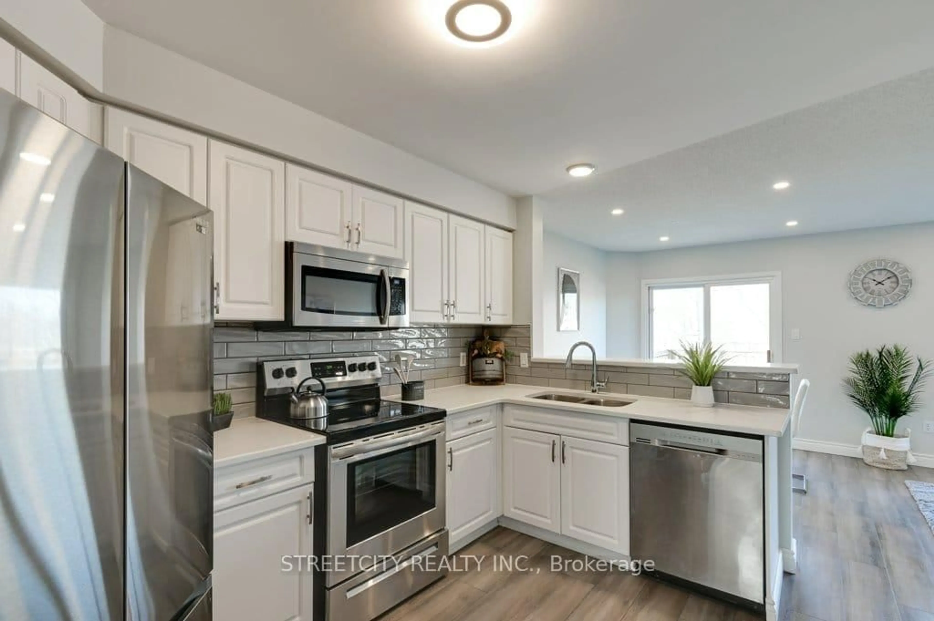 Open concept kitchen, ceramic/tile floor for 506 Blackwater Pl, London North Ontario N5X 4J4